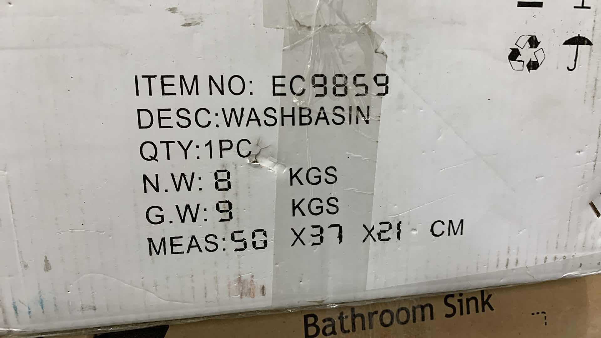 Photo 3 of ELANTI WALL MOUNTED RECTANGLE BATHROOM SINK WHITE 