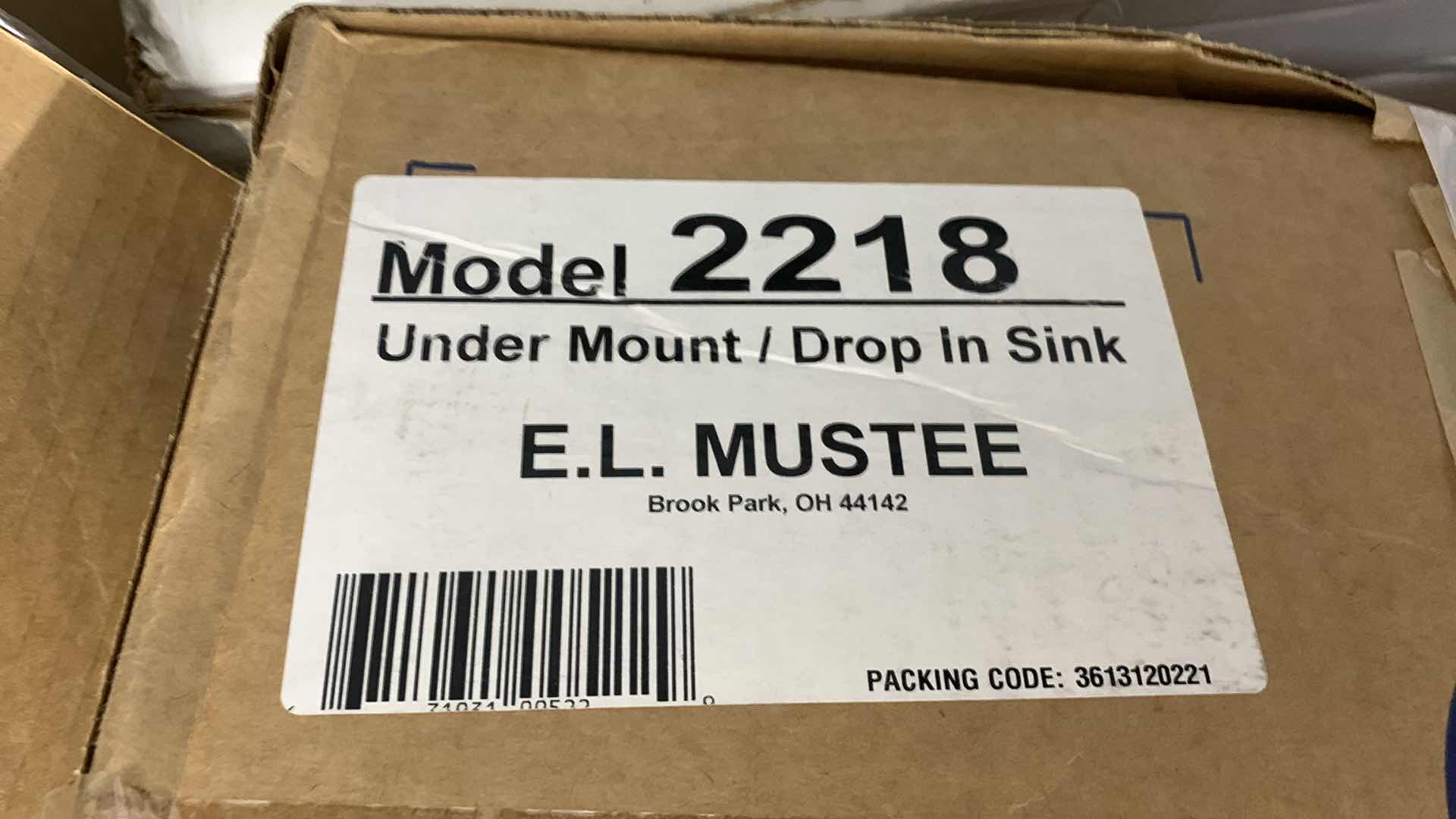 Photo 1 of MUSTEE UTILITY SINK 18" X 22" H 10"