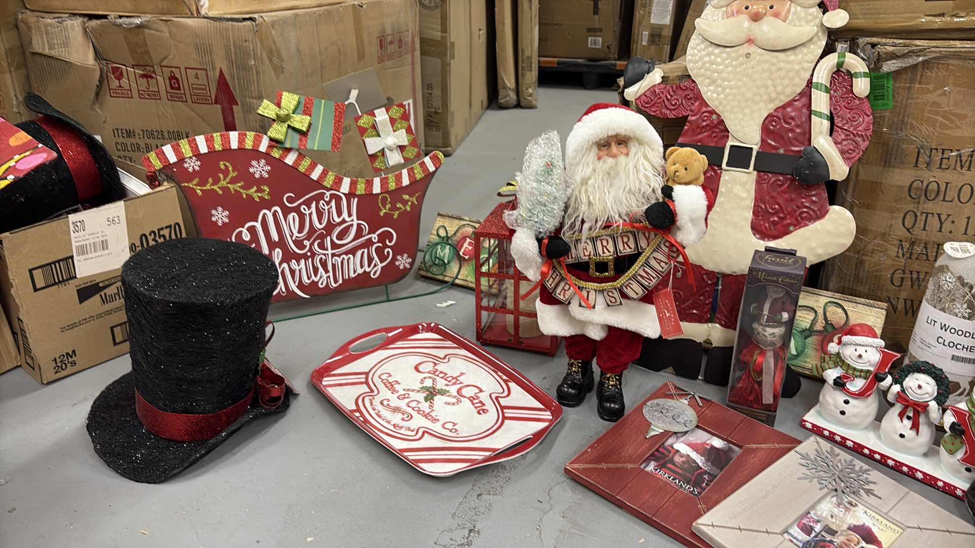 Photo 1 of MISCELLANEOUS CHRISTMAS ITEMS