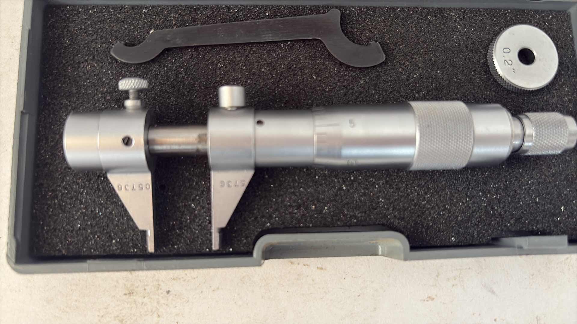 Photo 1 of INTERNAL MICROMETER