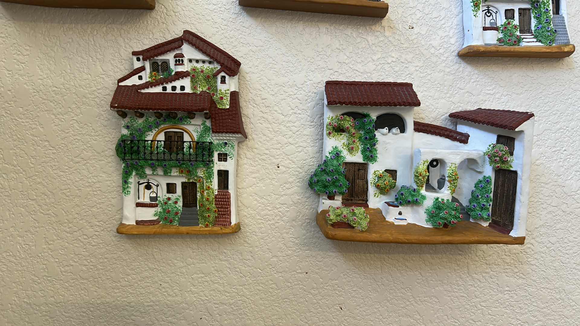 Photo 1 of 7- CERAMICA MARQUEZ CLAY POTTERY 3 D WALL HANGING