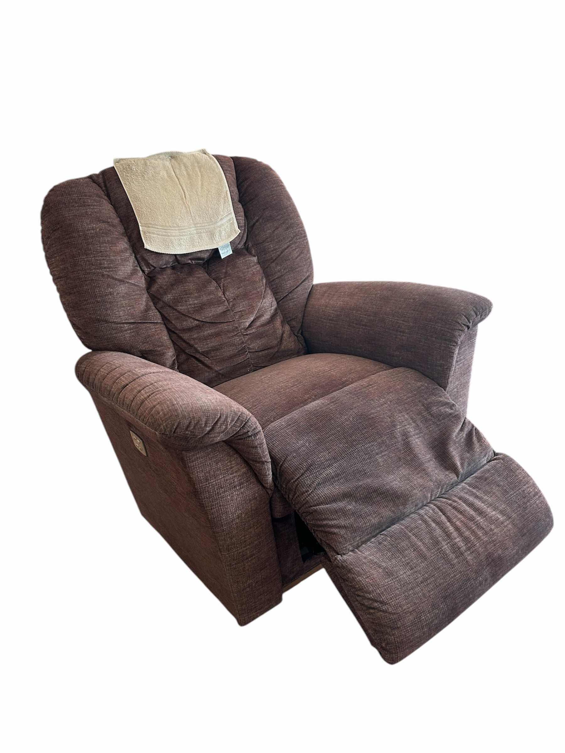 Photo 2 of LA Z BOY RELAXATION ELECTRIC RECLINER