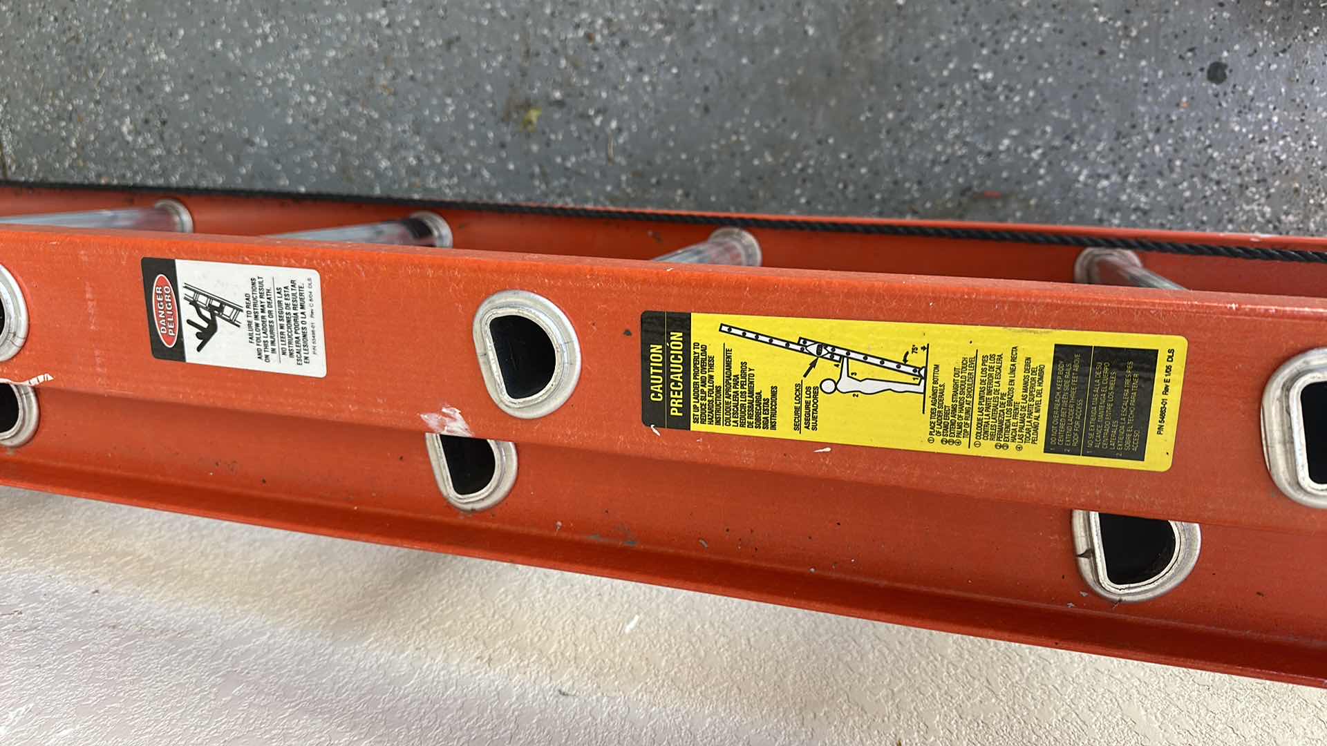 Photo 5 of 28’ WERNER EXTENDABLE LADDER