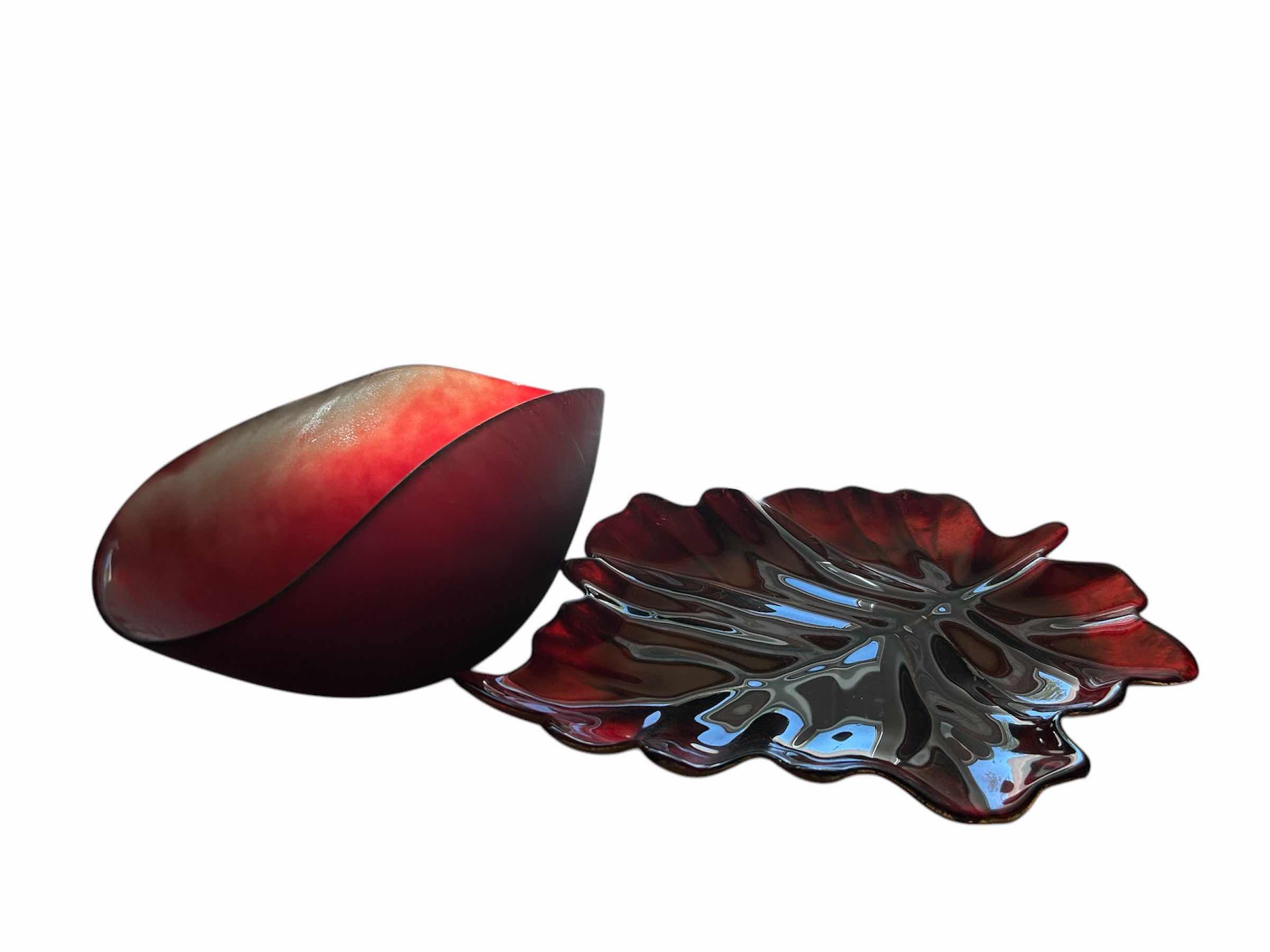 Photo 1 of 2- RED GLASS DECORATIVE LEAF AND BOWL
