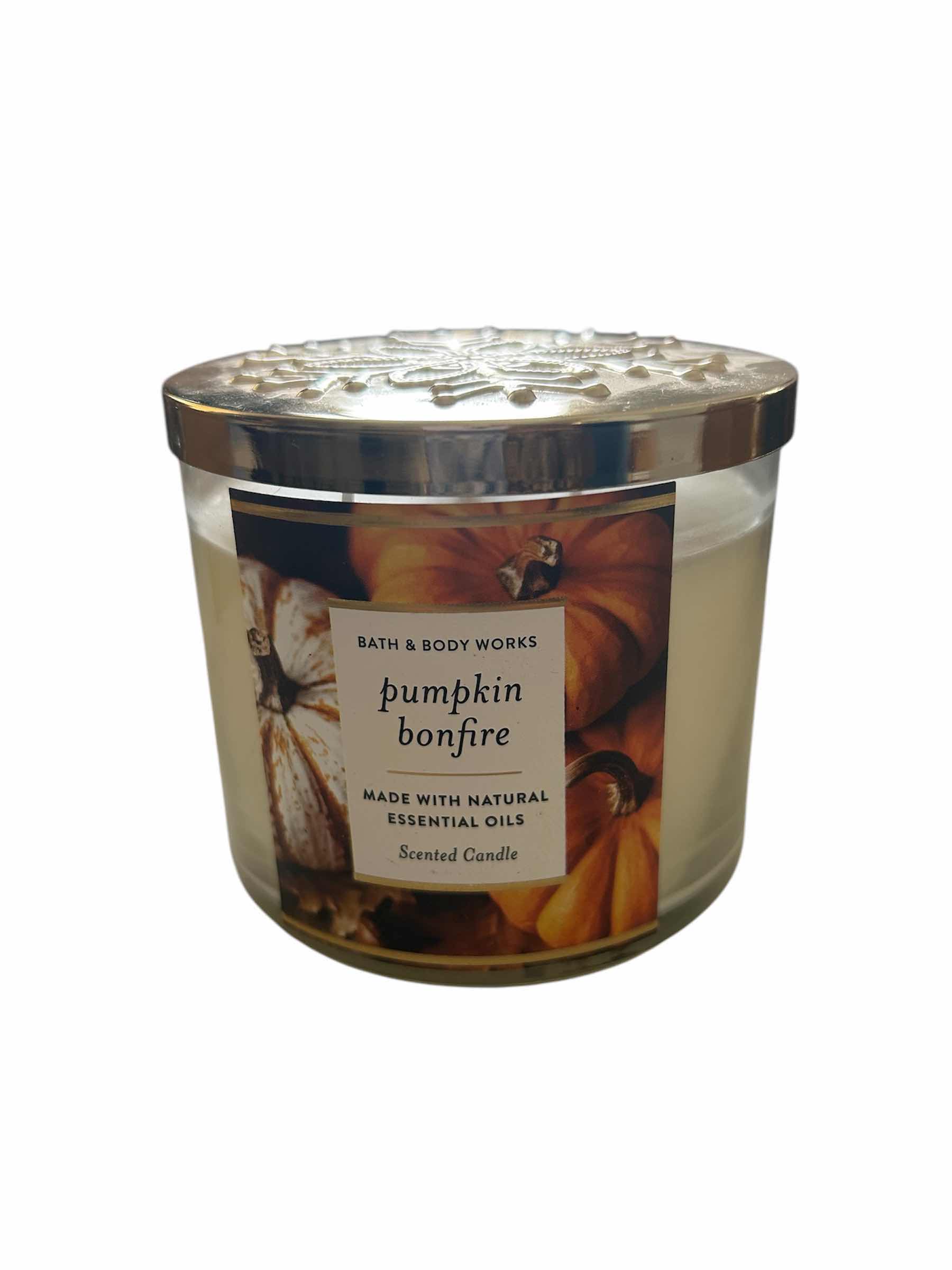 Photo 1 of BATH & BODY WORKS 3 WICK CANDLE 14 oz  “PUMPKIN BONFIRE “ NIB