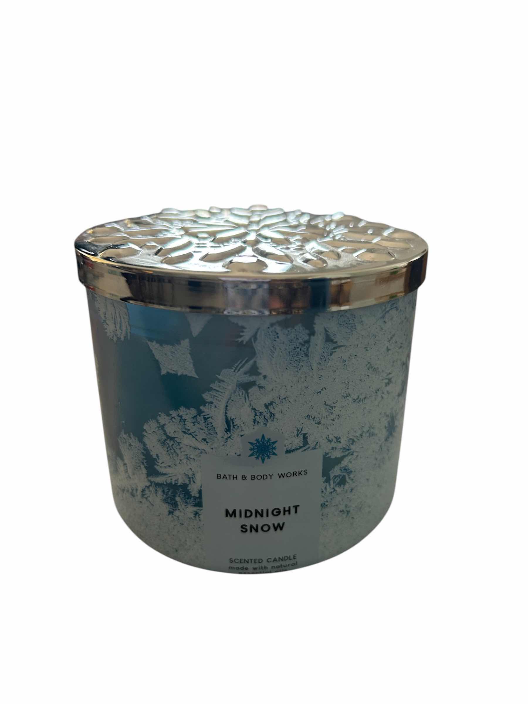 Photo 1 of BATH & BODY WORKS 3-WICK CANDLE  14 oz “ MIDNIGHT SNOW”