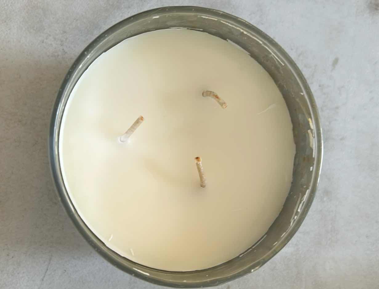 Photo 1 of BATH & BODY WORKS 3-WICK CANDLE 14 oz “ DREAM BRIGHT” NIB