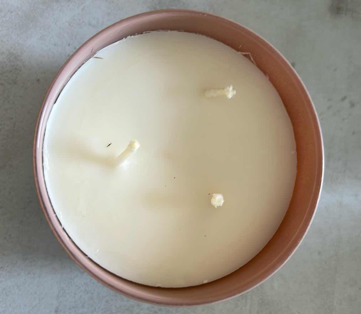 Photo 1 of BATH & BODY WORKS 3-WICK CANDLE 14oz  “ CINNAMON SPICED VANILLA “ NIB