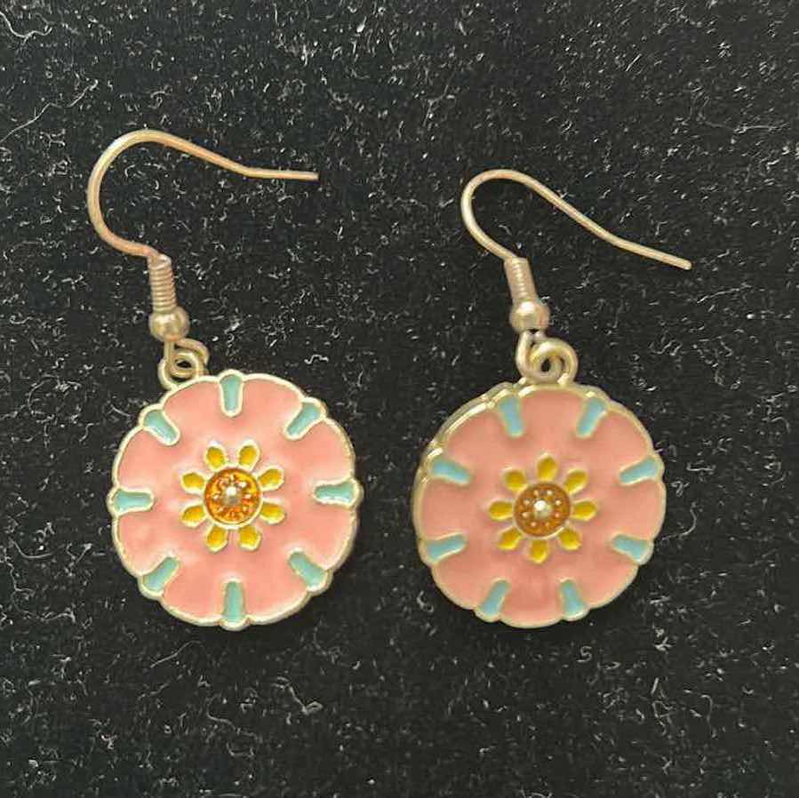Photo 1 of 2- FUNKY FLOWER DANGLE EARRINGS