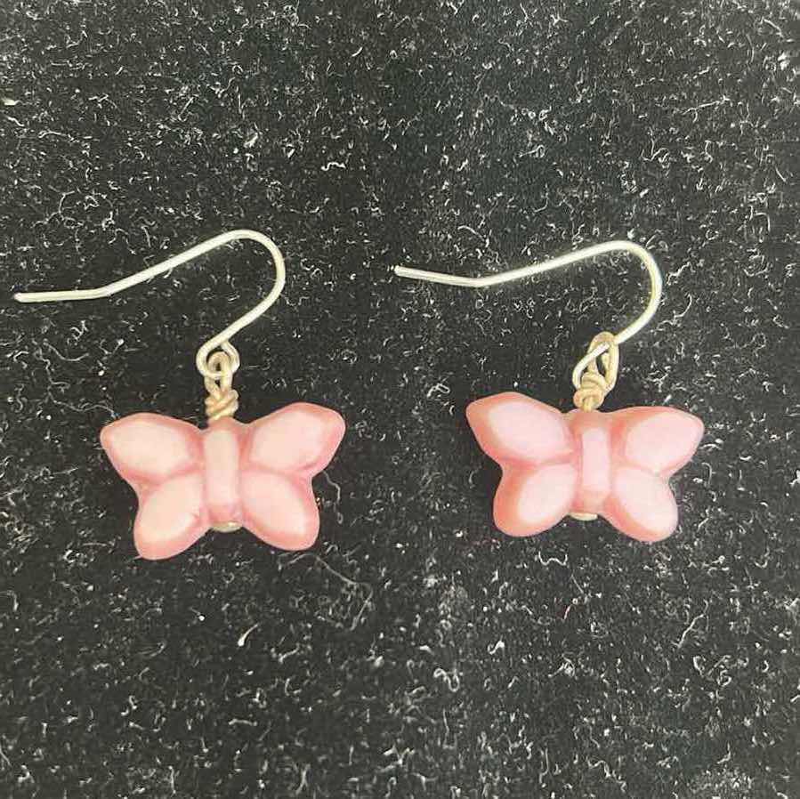 Photo 1 of 3- PINK EARRINGS BUTTERFLY HEART