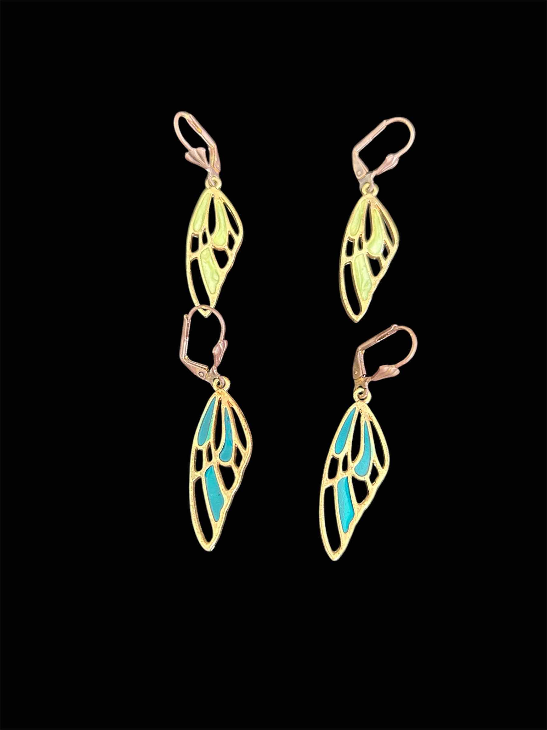 Photo 1 of 2- METAL DRAGONFLY WING DANGLE EARRINGS