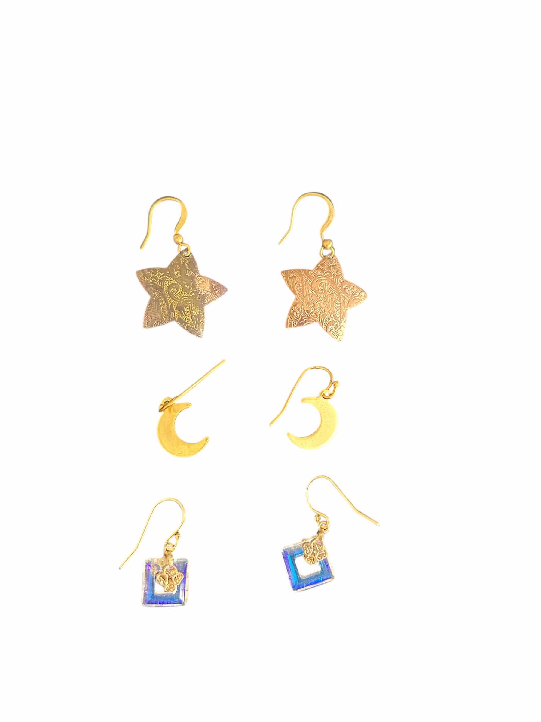 Photo 1 of 3- HANDMADE FILAGREE STAR HOOK   ART GLASS GOLD HALF MOON EARRINGS