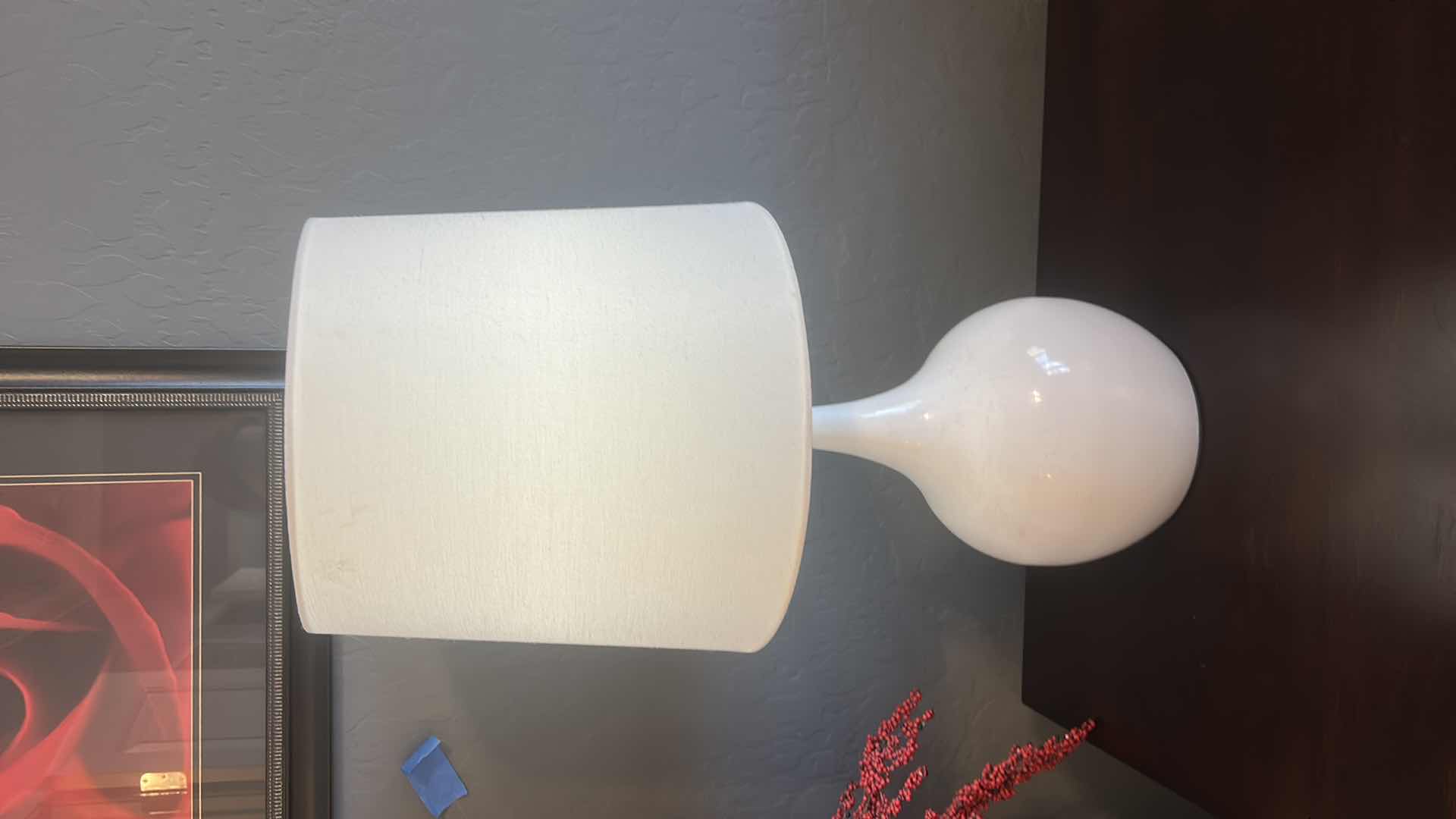 Photo 1 of 2 WHITE TABLE LAMPS H24”