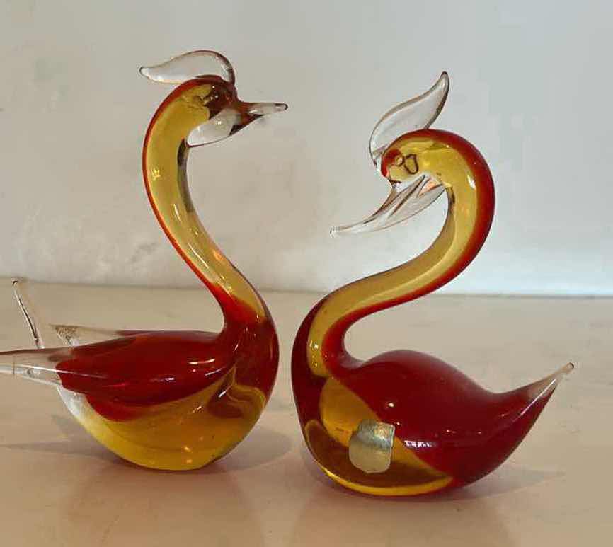 Photo 1 of PAIR OF MURANO GLASS BIRD SCULPTURES H6”