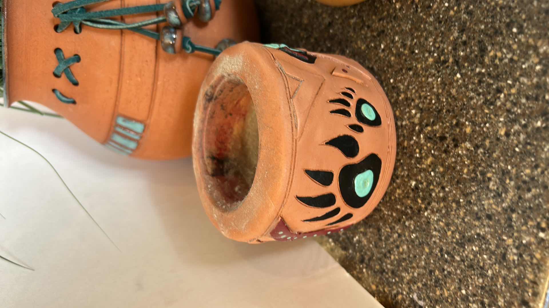 Photo 1 of 5 PC POTTERY (TALLEST H6”)