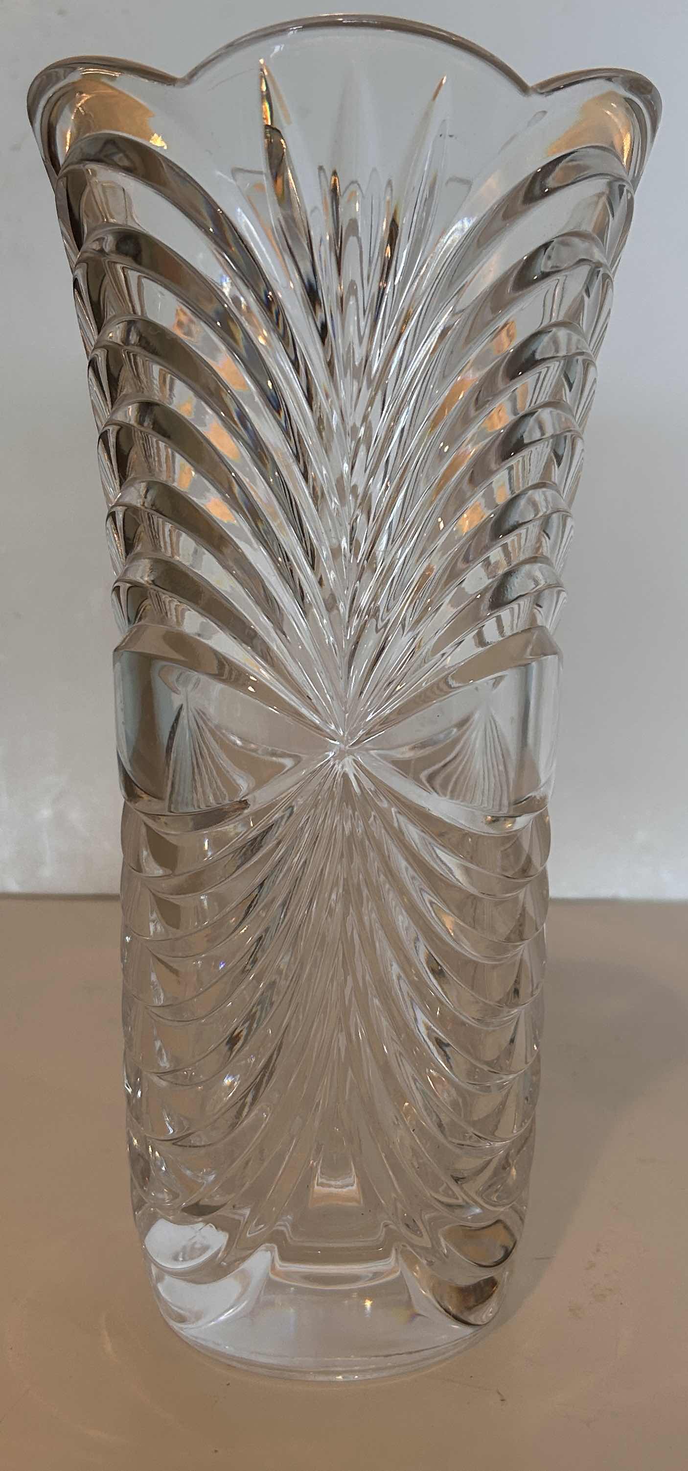 Photo 1 of ITALIAN CUT CRYSTAL VASE H11.5”