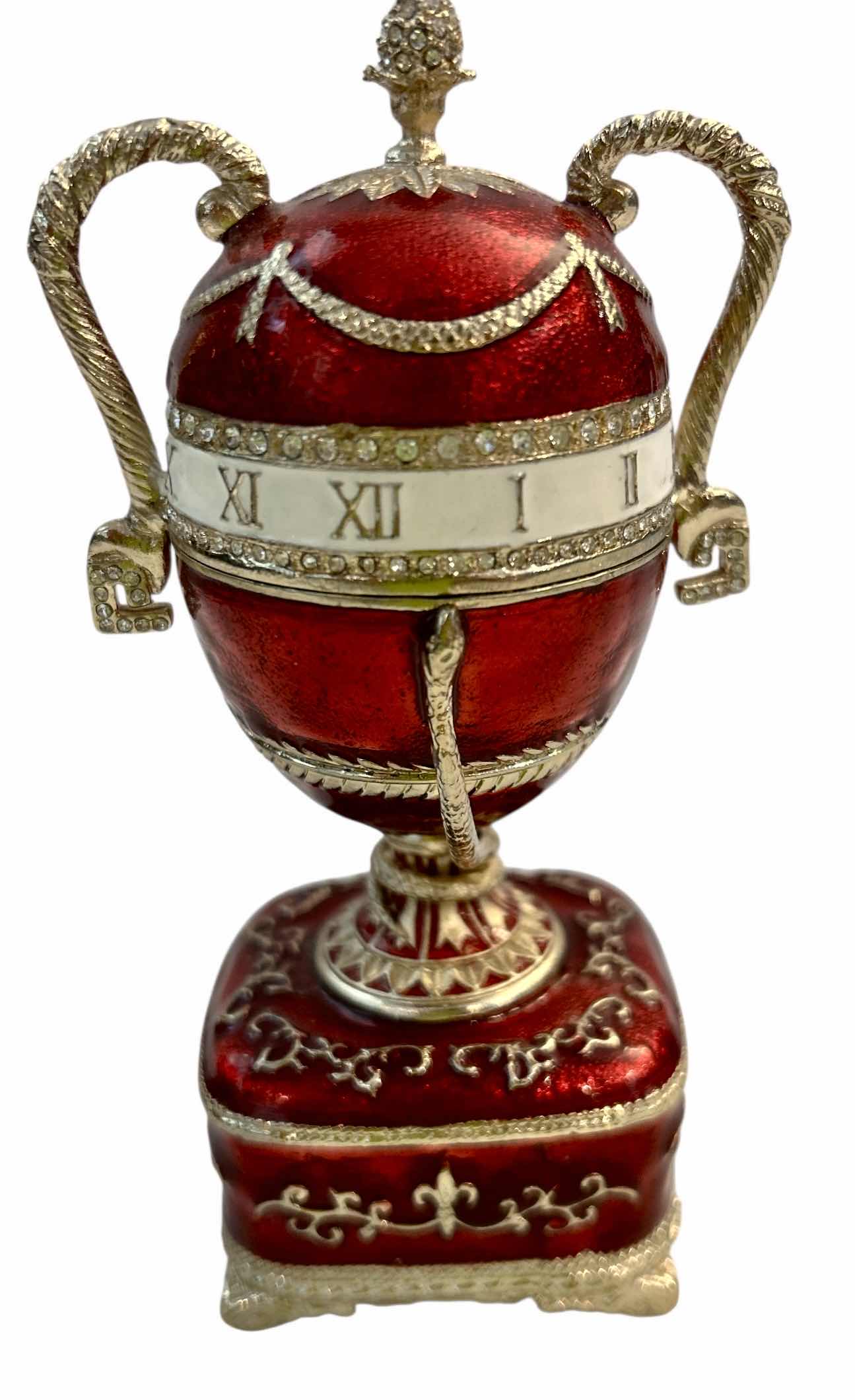 Photo 1 of SORELLE TROPHY MUSICAL TRINKET BOX