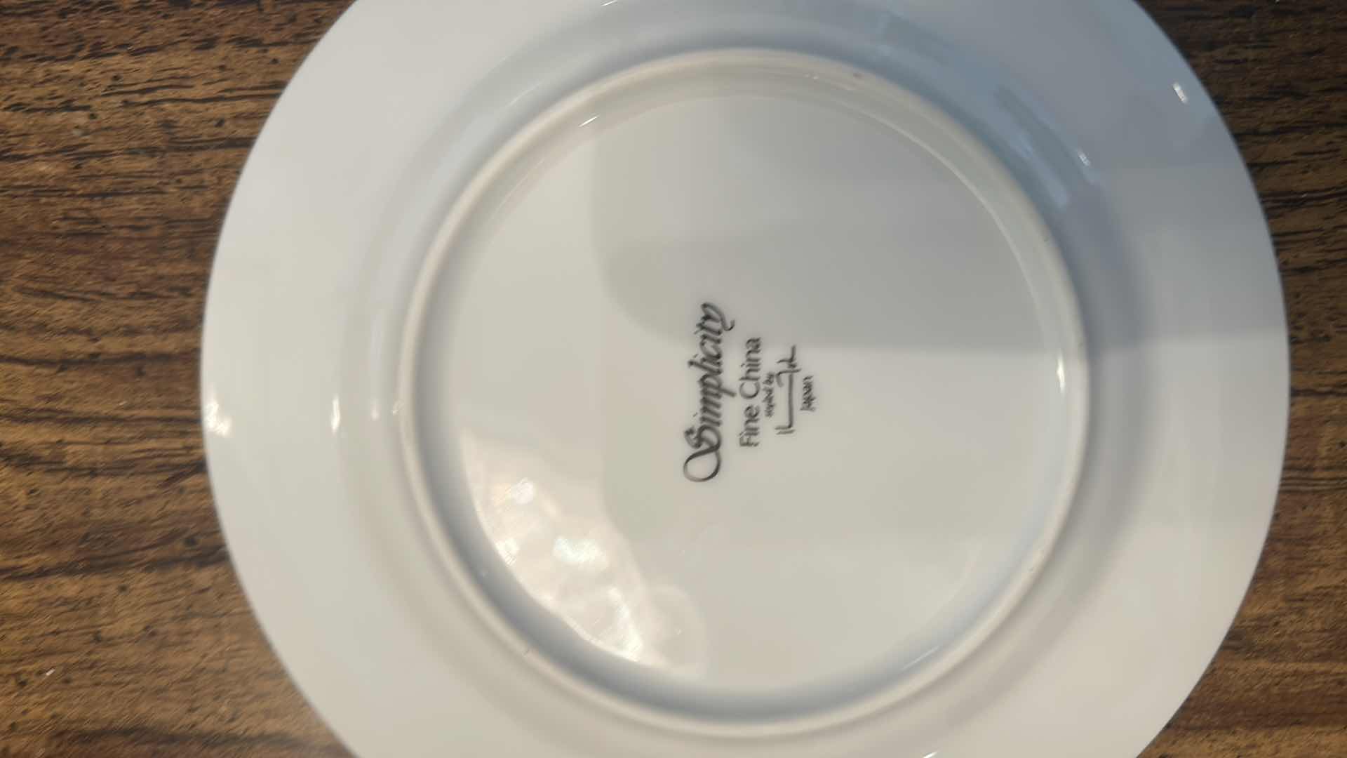 Photo 1 of 25 PC SIMPLICITY FINE CHINA DINNER PLATES DESSERT PLATES