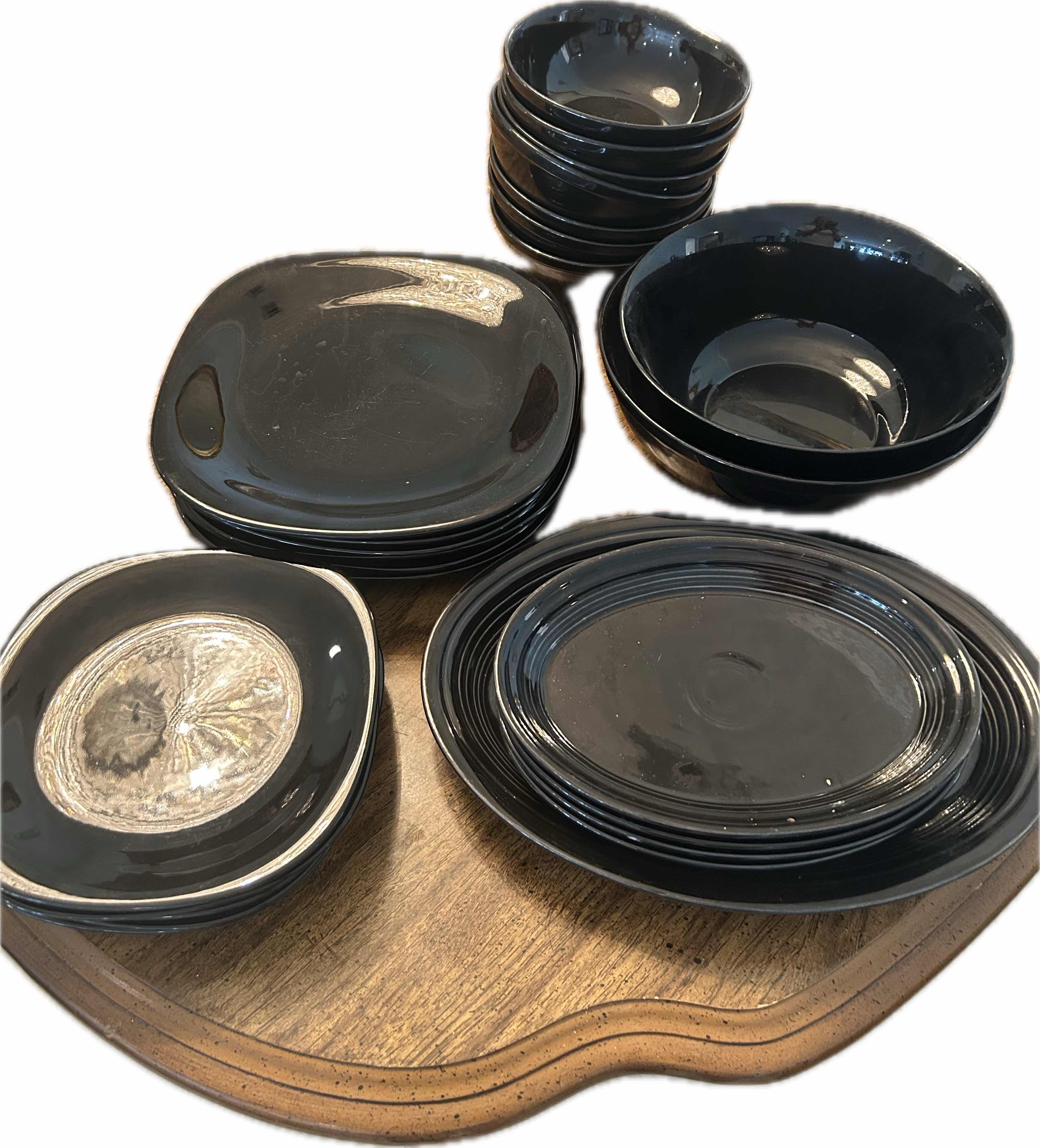 Photo 1 of 24 PC BLACK MIKASA COLOR CLASSICS DINNERWARE