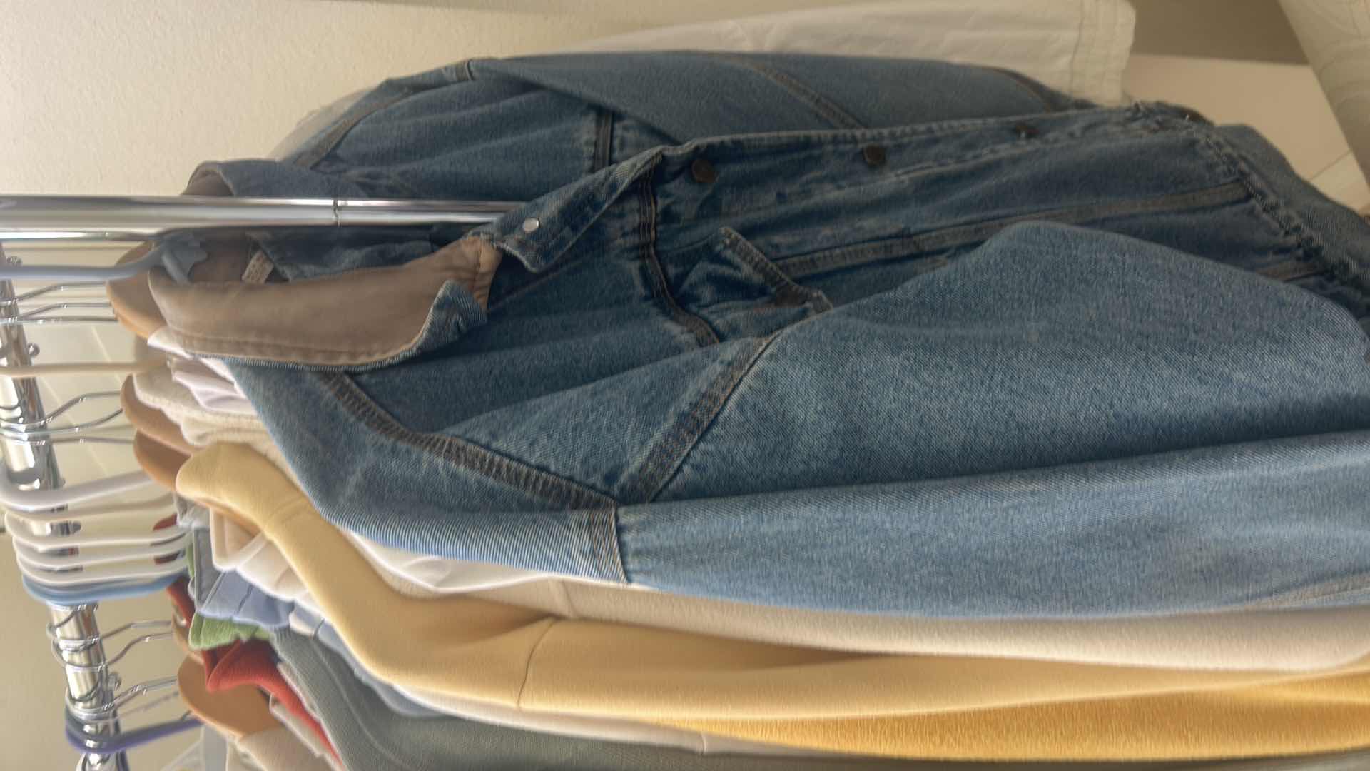 Photo 1 of MENS JACKETS, SUITS AND MORE SIZE M-XL