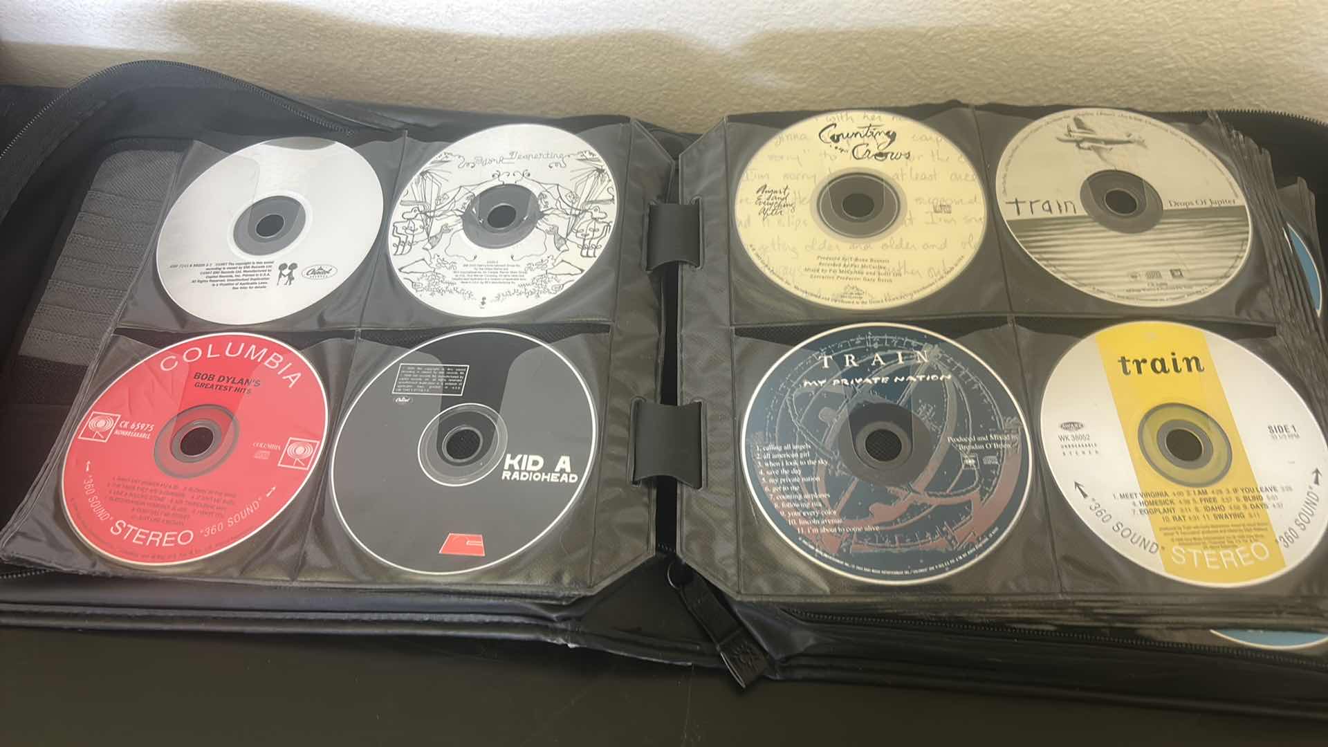 Photo 1 of LARGE CASE WITH CD’S