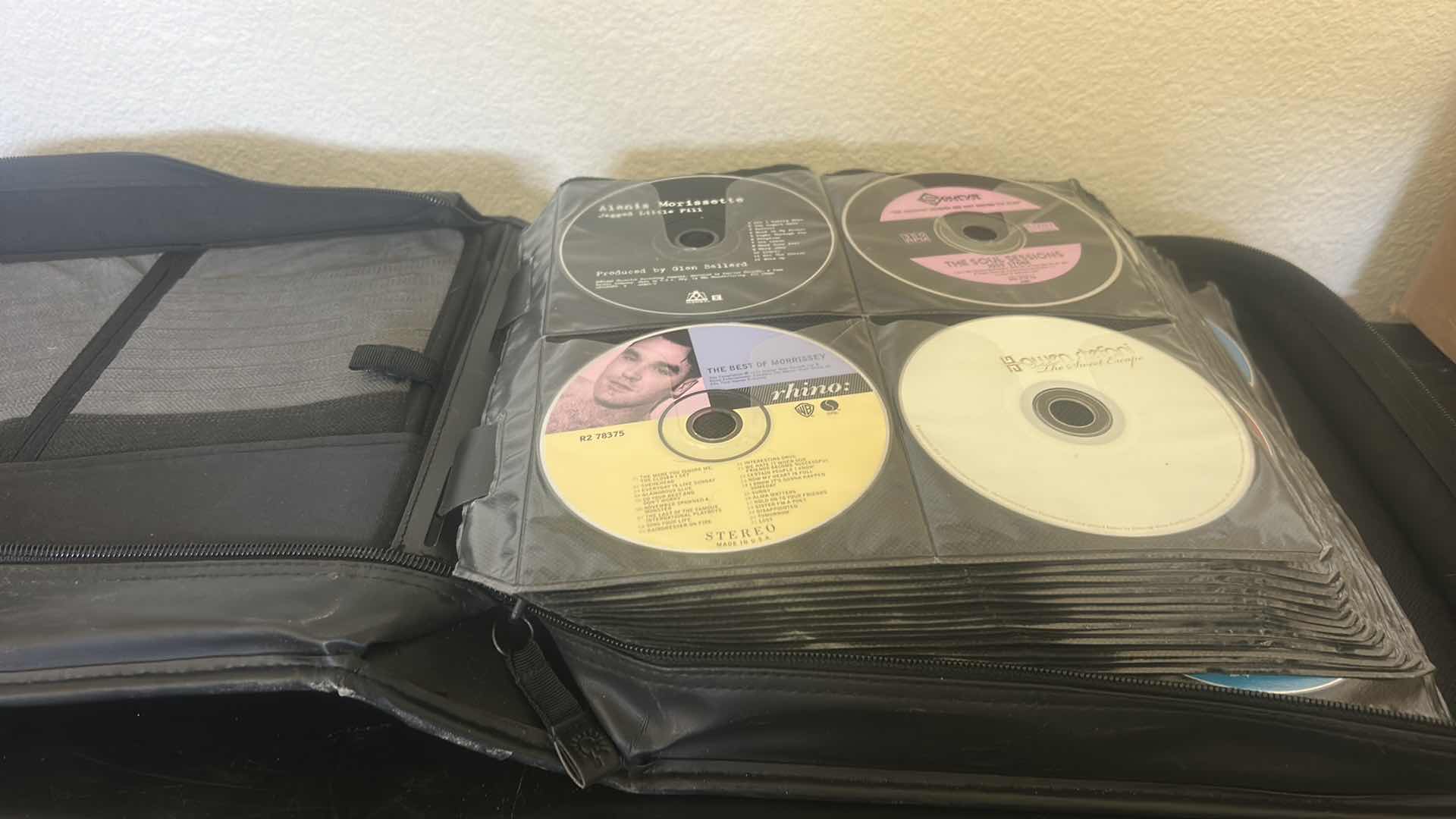 Photo 1 of LARGE CASE WITH CD’S