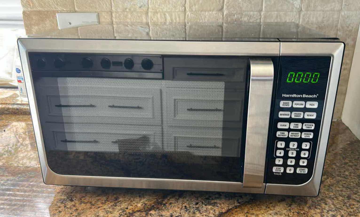 Photo 1 of HAMILTON BEACH COUNTERTOP MICROWAVE 19" X 13"