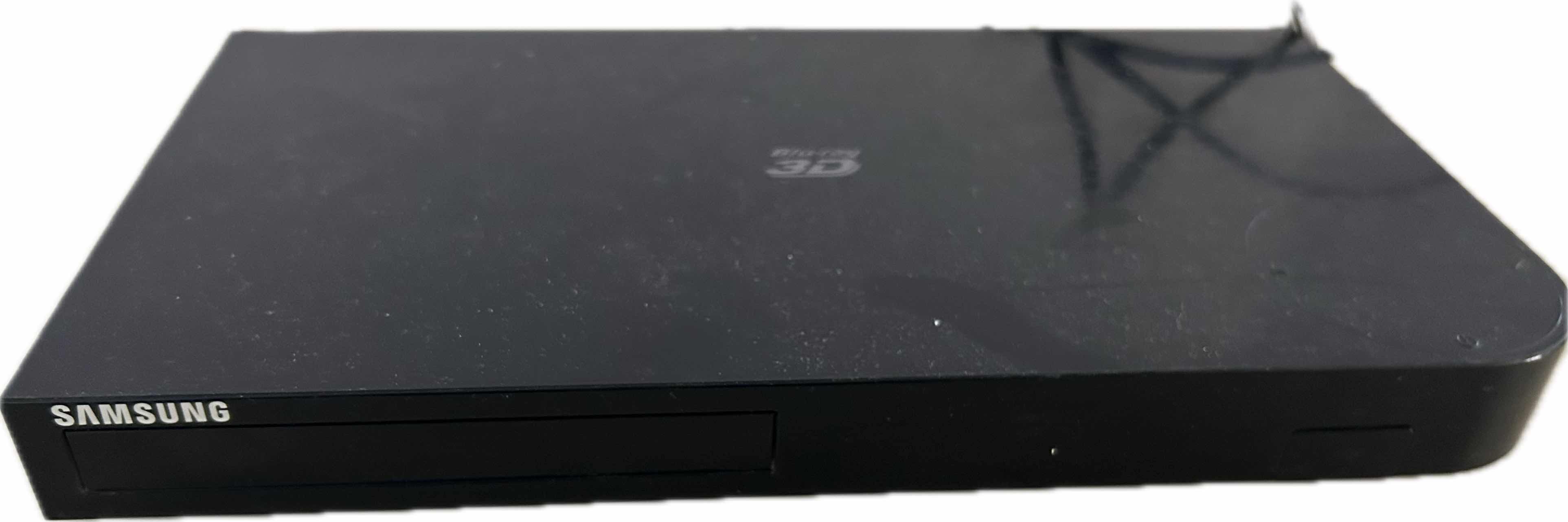 Photo 1 of SAMSUNG BLU-RAY