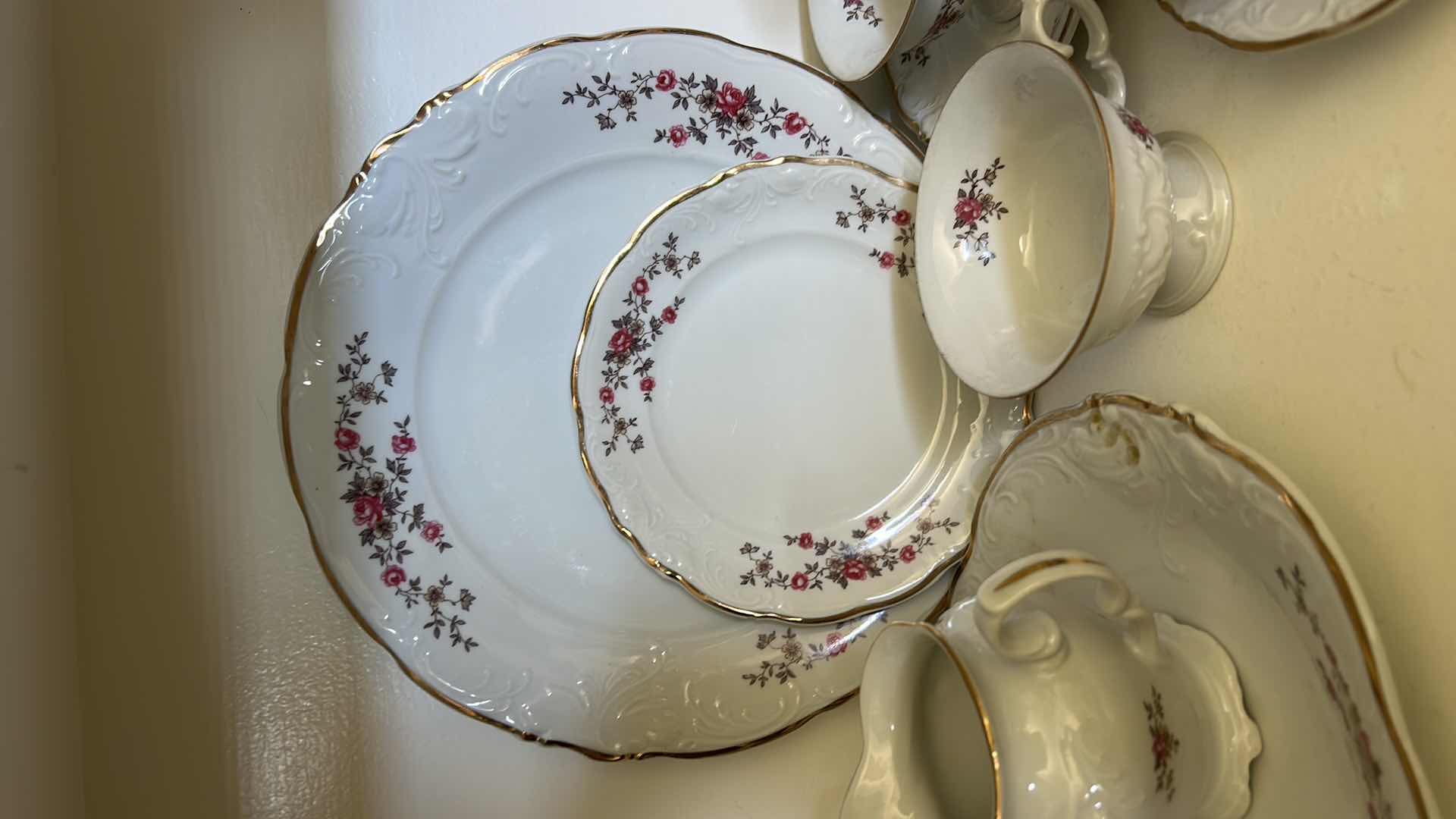 Photo 1 of 39 PC - VINTAGE PORCELAIN FROM POLAND