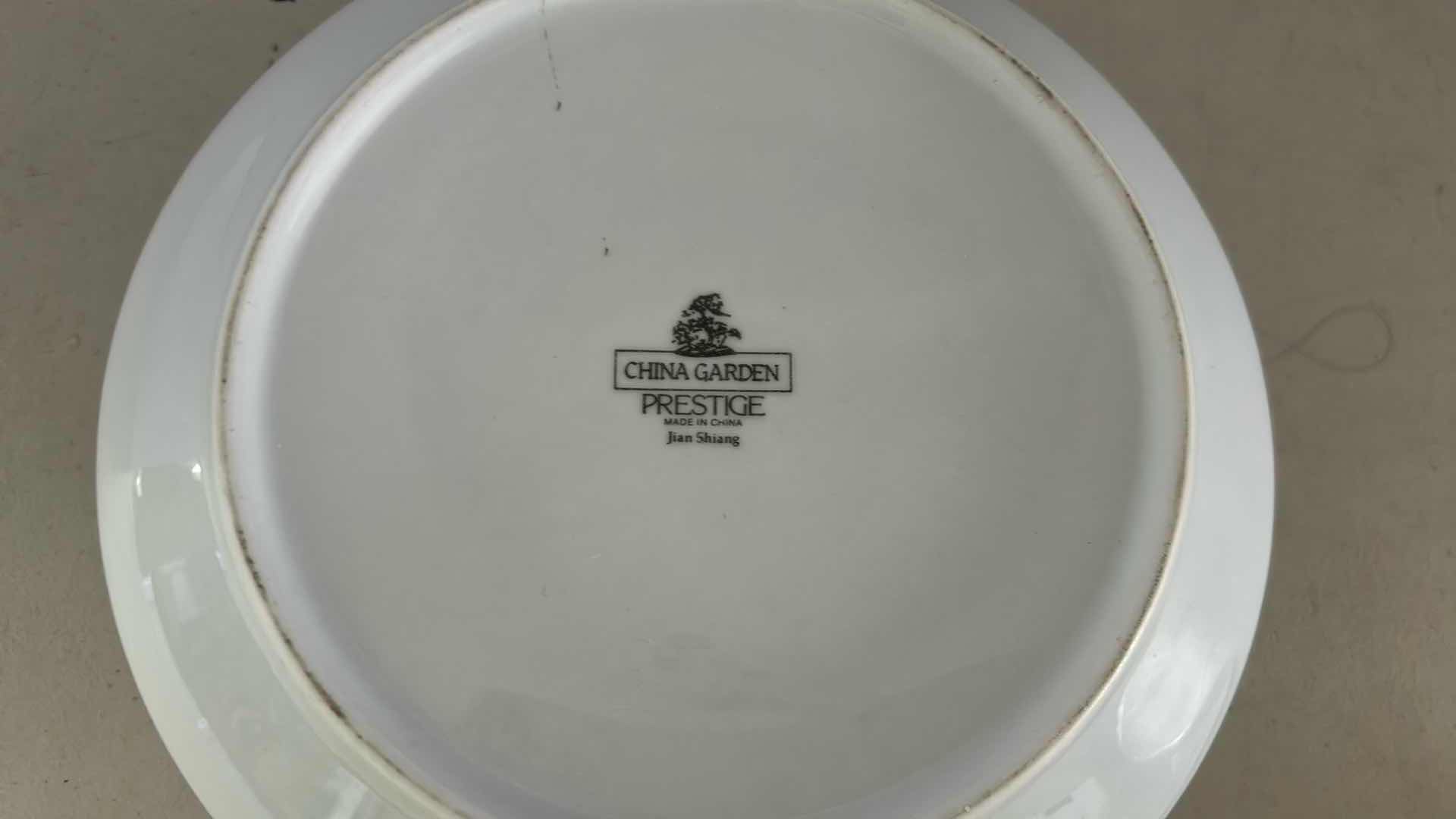 Photo 1 of CHINA GARDEN PRESTIGE VEGETABLE BOWL W LID 11" WIDE
