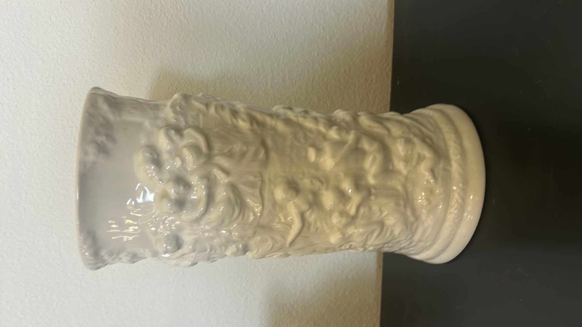 Photo 2 of PORCELAIN VASE, MADE IN ITALY H13.5”