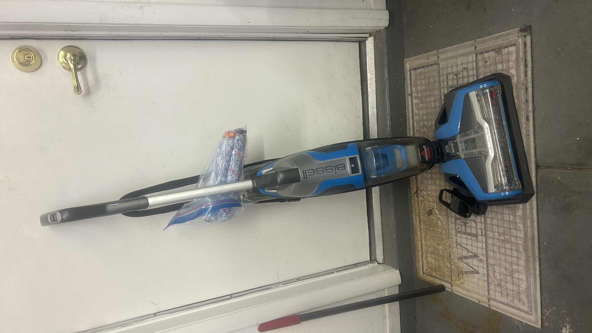 Photo 3 of BISSELL MULTI SURFACE CLEANER