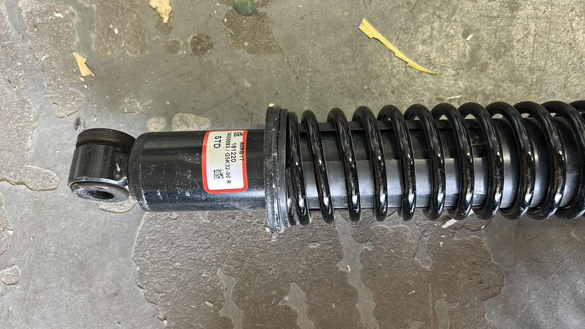 Photo 1 of 2 MOTORCYCLE REAR SHOCKS LIKELY HARLEY DAVIDSON GIVEN THE TEXT,  "GPRELO OSPRING STMENT"