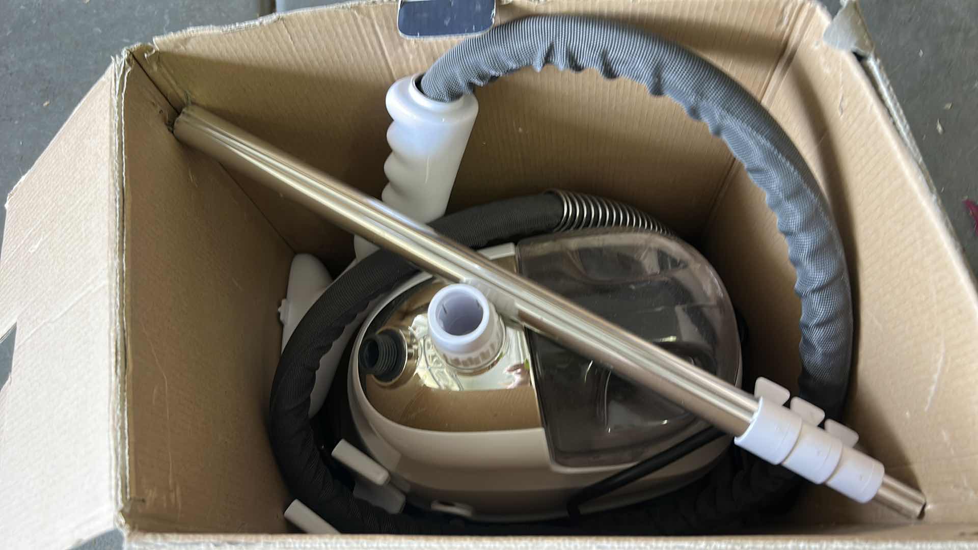 Photo 2 of PERFECT STEAM DELUXE