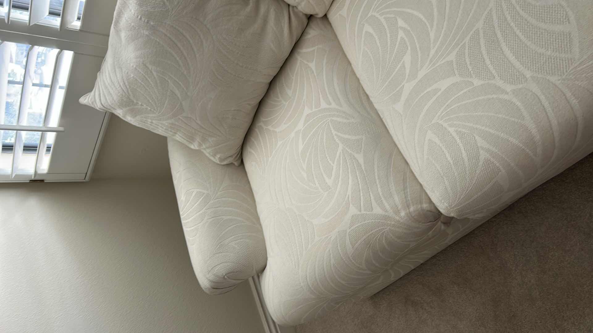 Photo 1 of BENCHCRAFT OFF WHITE LOVESEAT W ROLLED ARMS LOOSE BACK CUSHIONS 67"