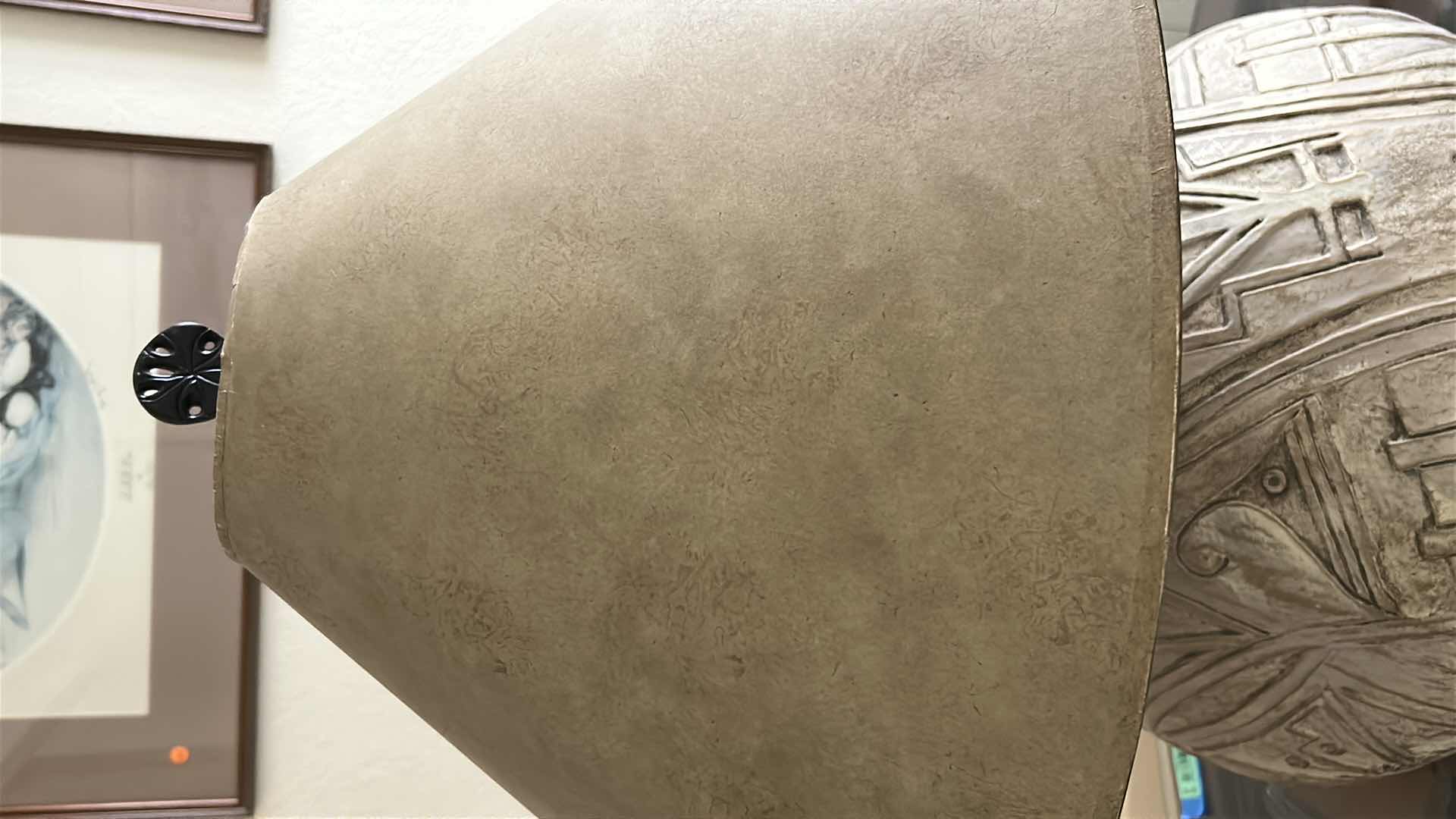 Photo 1 of CANVEY HYDROCAL TABLE LAMP H 35" RETAIL $200