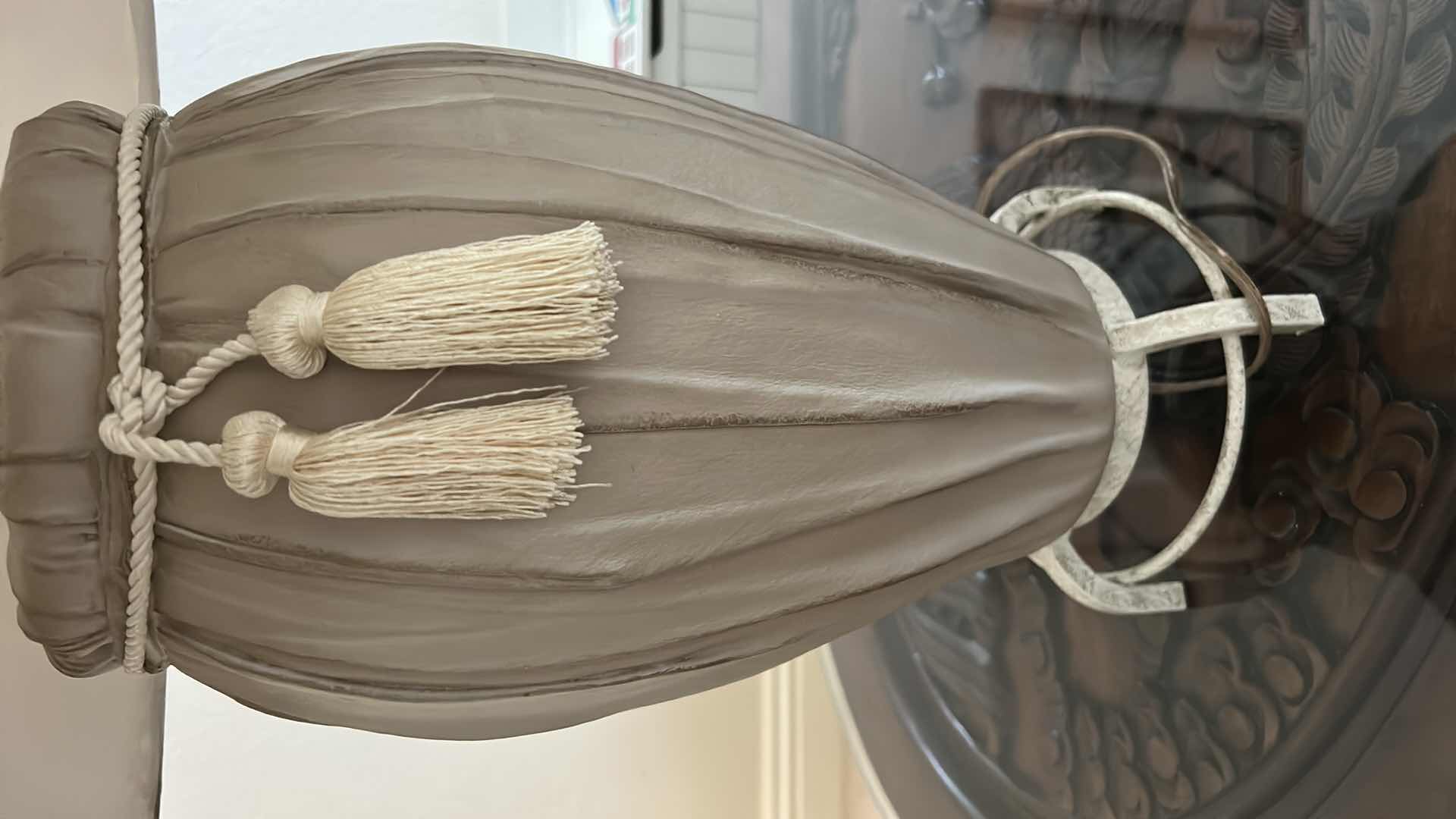 Photo 2 of BEIGE RESIN BASE TABLE LAMP W TEXTURED SHADE H30"