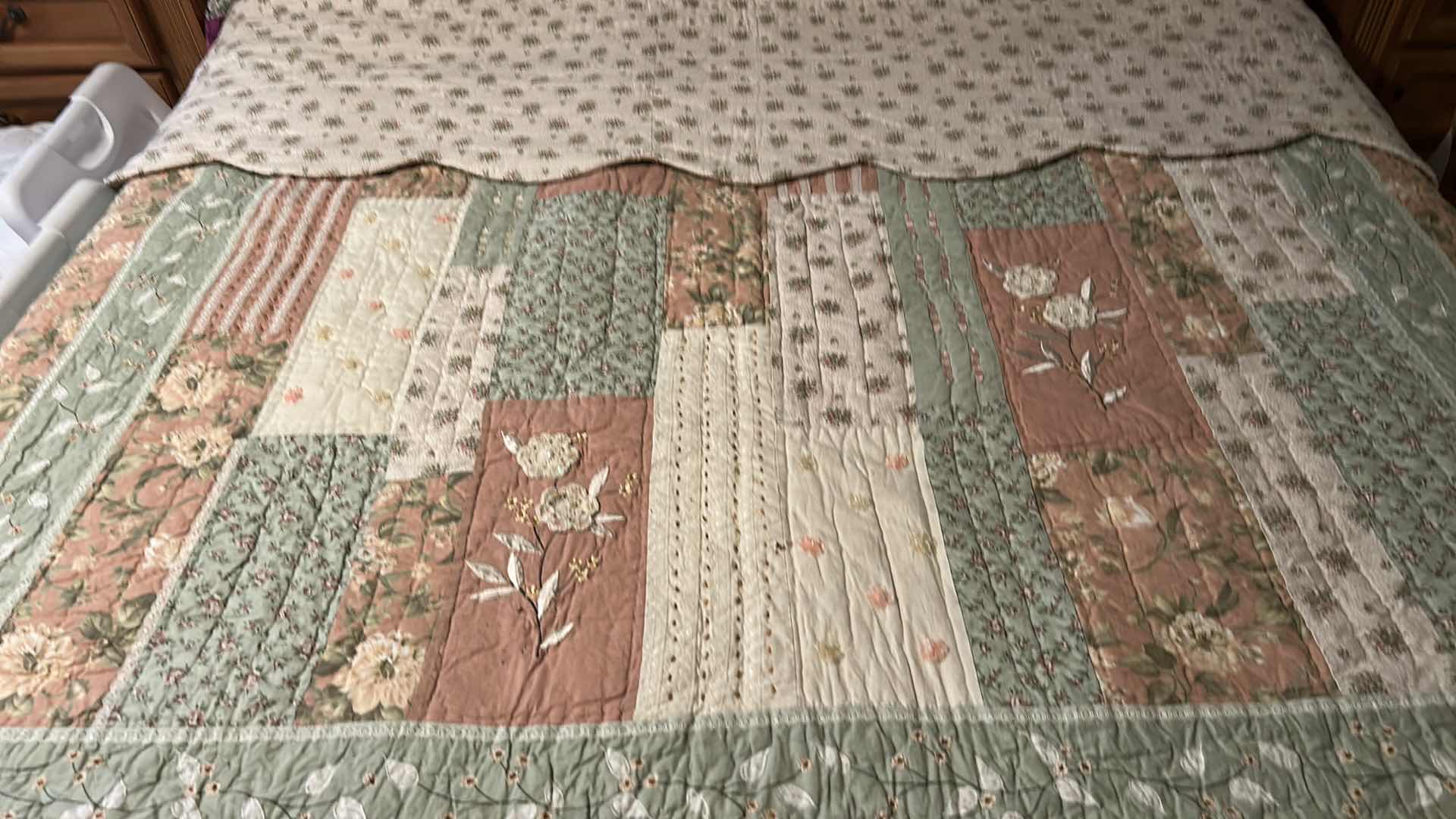 Photo 1 of QUEEN SIZE QUILT AND TWO PILLOWS