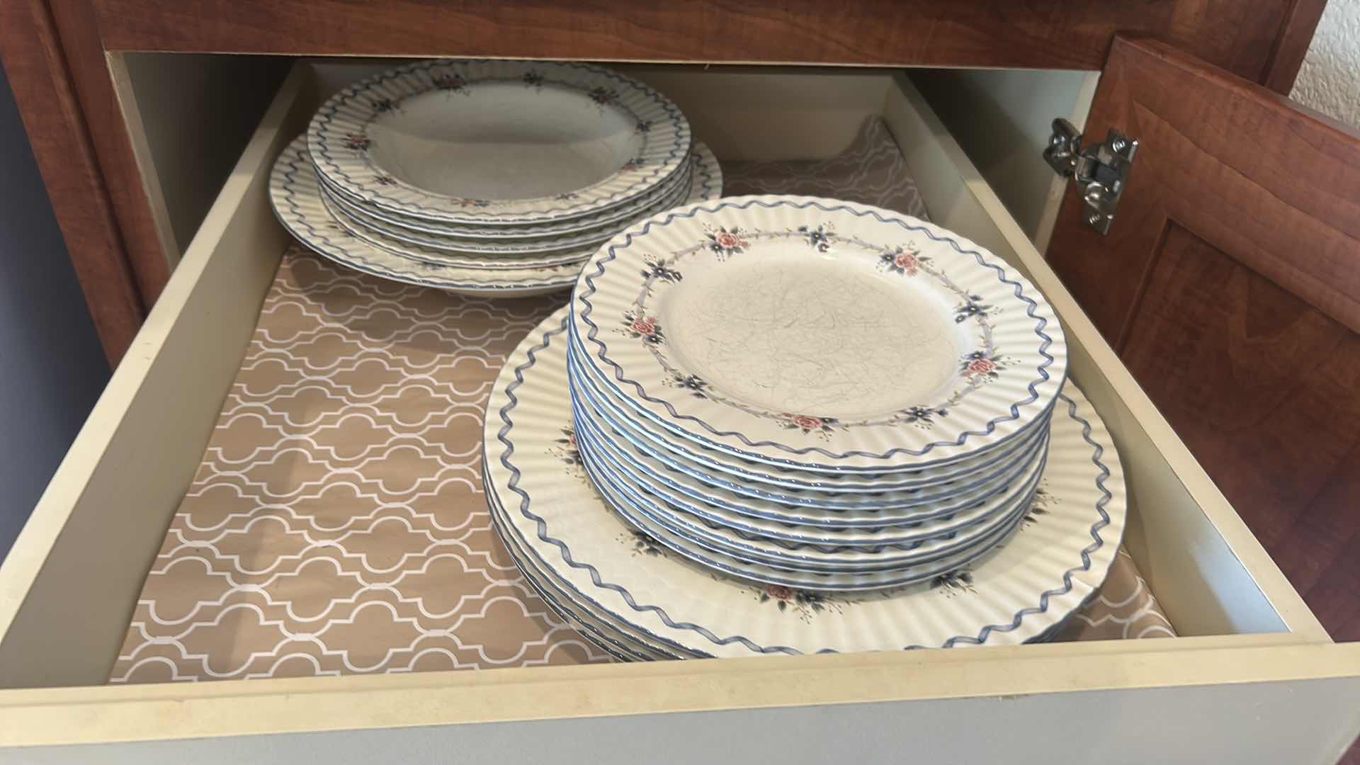 Photo 1 of CONTENTS OF DRAWER  17 PCS MIKASA CLASSIC ELEGANCE  DINNER  PLATES BOWLS