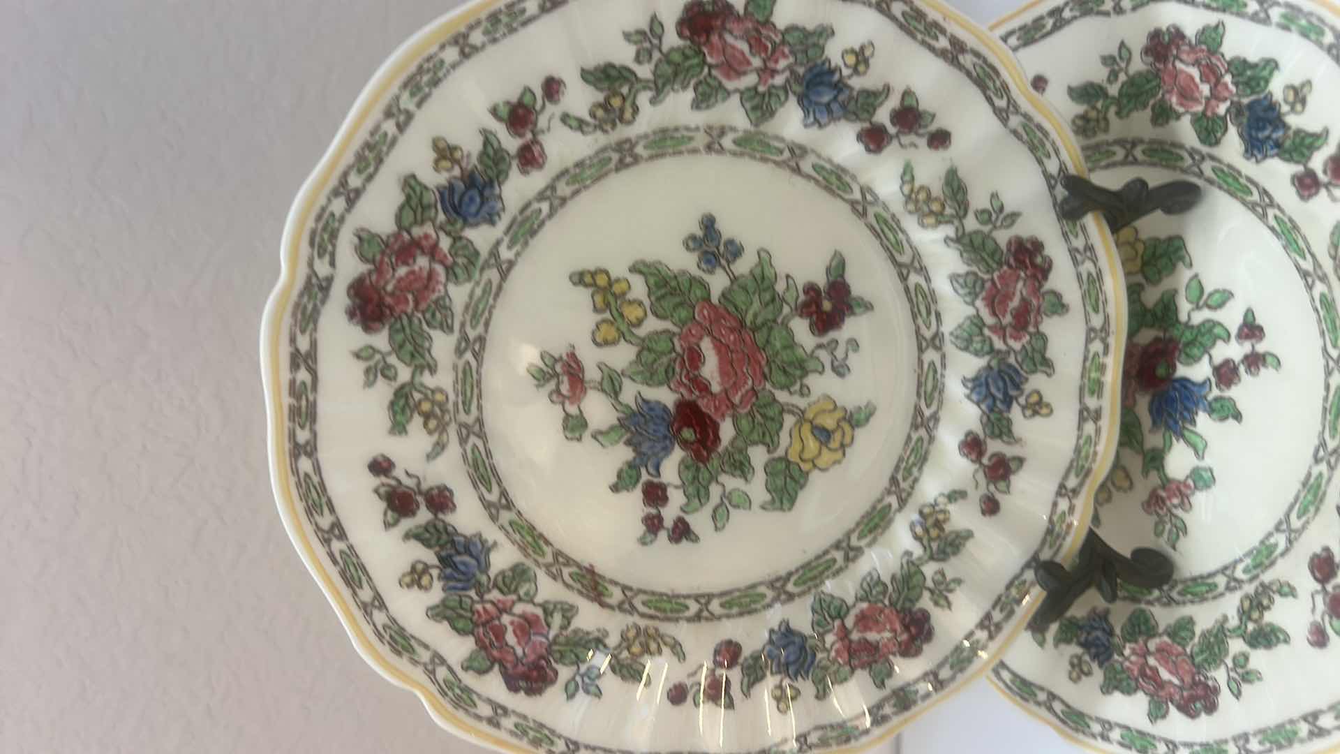 Photo 1 of 9 - ROYAL DOULTON THE CAVENDISH DESSERT PLATES 7.25”
