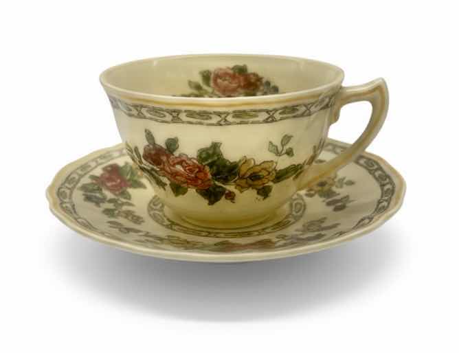 Photo 1 of 4- ROYAL DOULTON, THE CAVENDISH CUPS AND SAUCERS