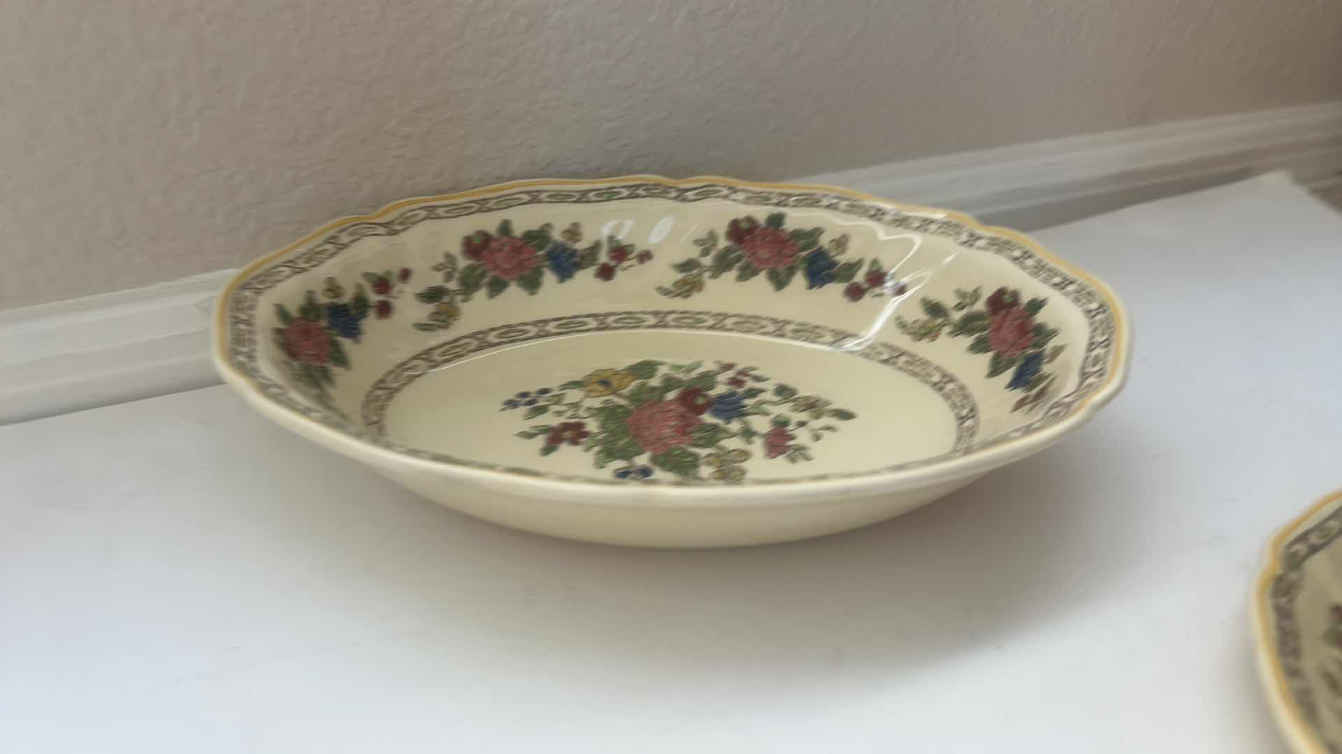 Photo 1 of 7 - ROYAL DOULTON THE CAVENDISH BOWLS AND MORE