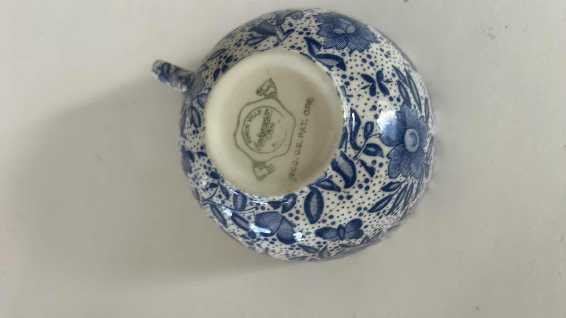 Photo 1 of 4 VINTAGE PORCELAIN PIECES