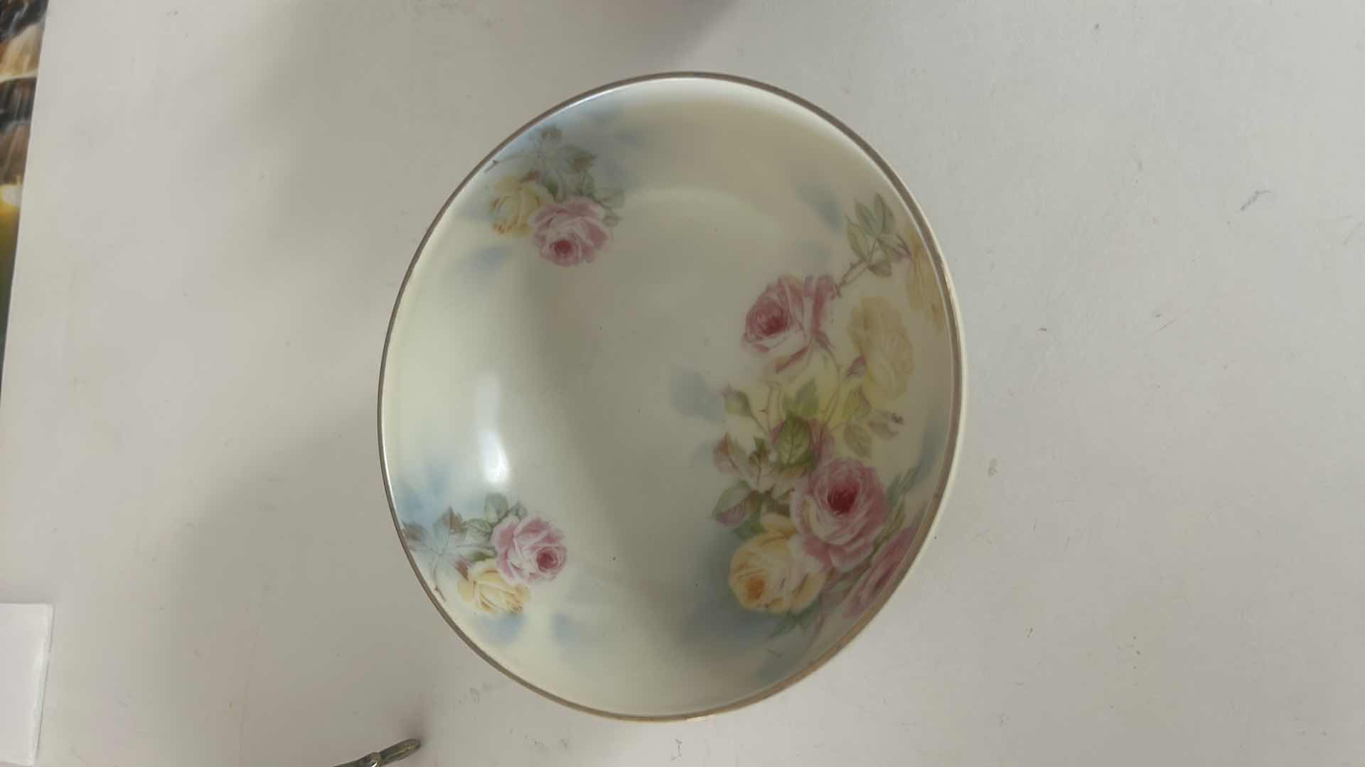 Photo 1 of 4 VINTAGE PORCELAIN PIECES