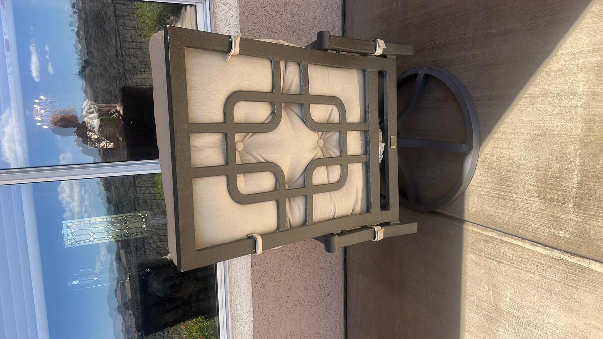 Photo 1 of EMERALD OUTDOOR FURNITURE SWIVEL METAL PATIO CHAIR WITH CUSHION 26“ x 30“ x H44“