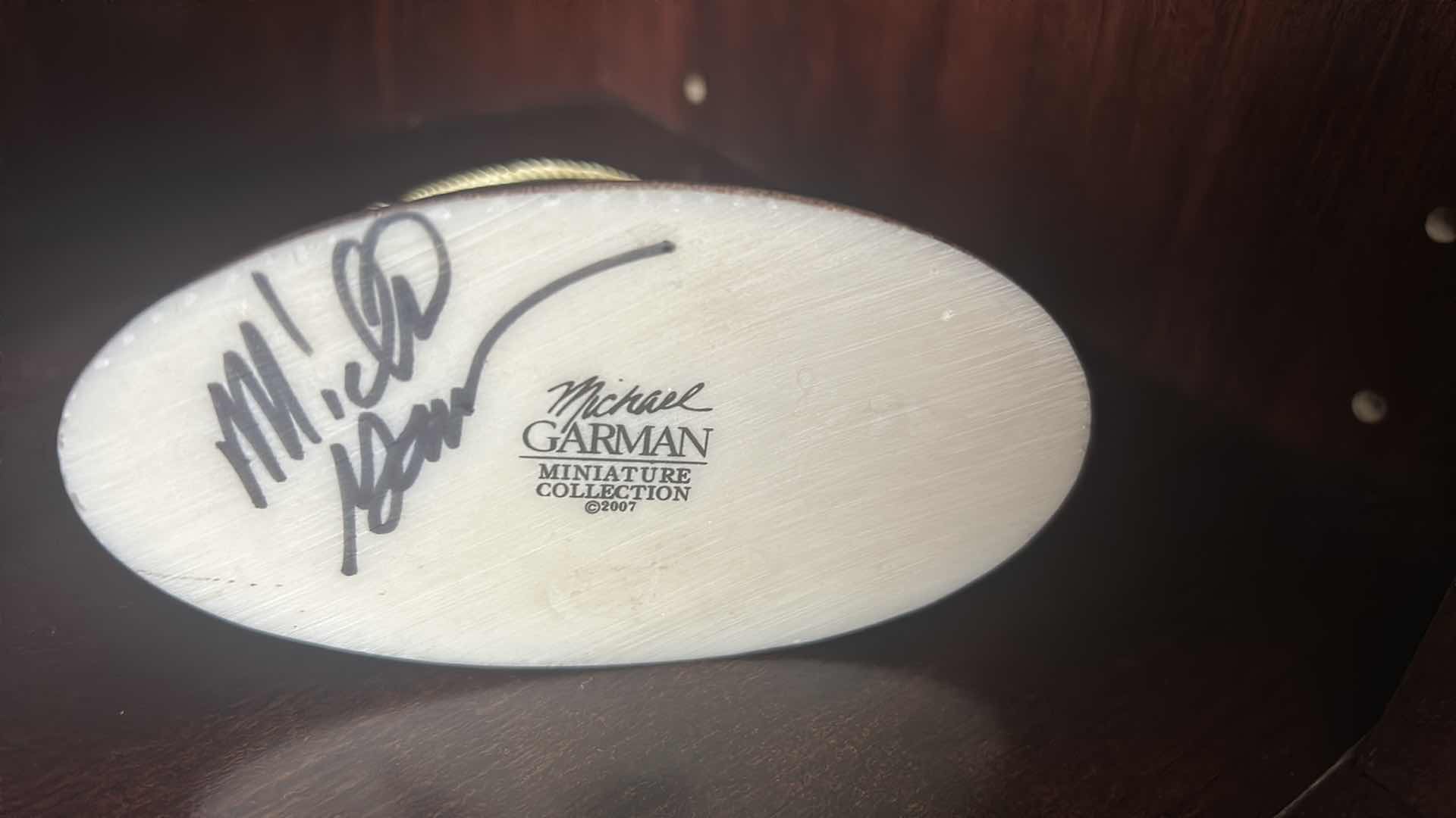 Photo 1 of HAND PAINTED SCULPTURE " DEFENDERS OF FREEDOM " BY MICHAEL GARMAN H 4" & FRAMED "A PRAYER FOR OUR SOLDIERS " H 9"