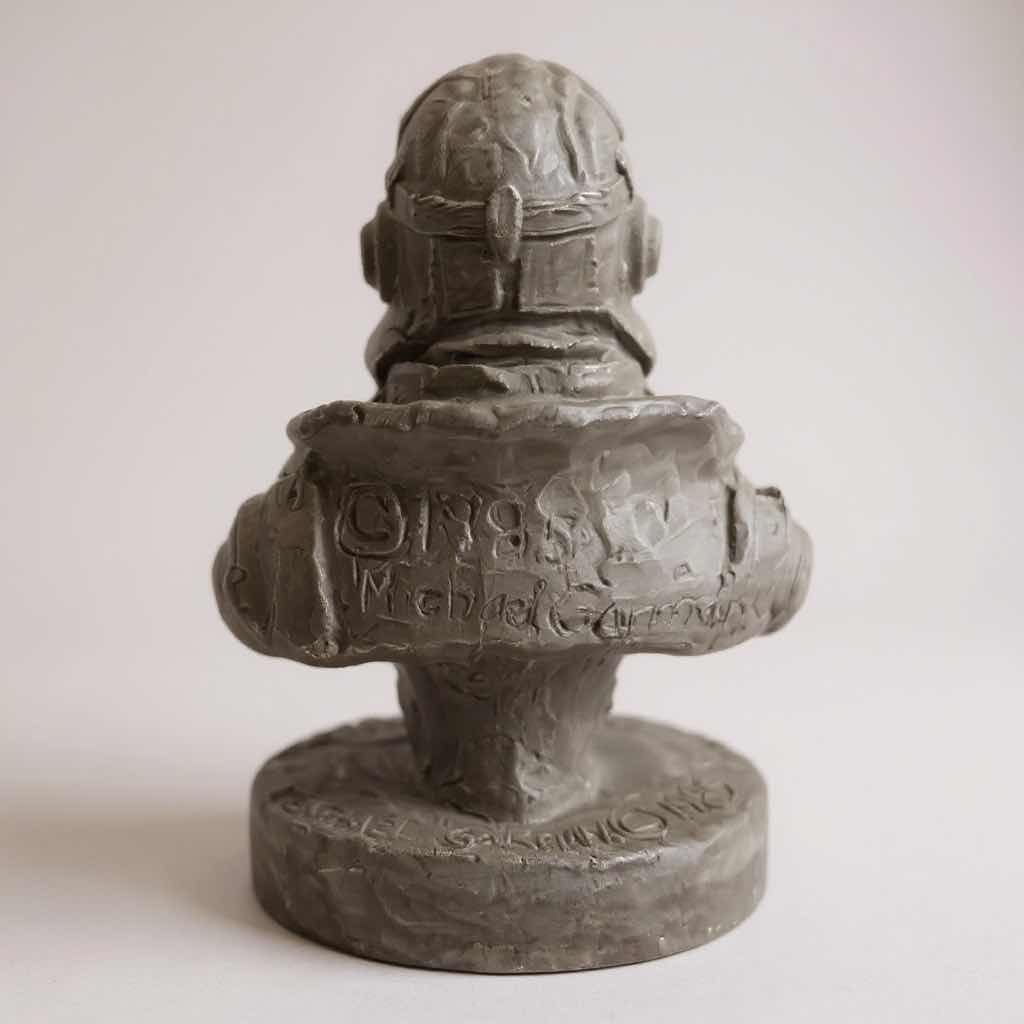 Photo 1 of RETIRED BUST SCULPTURE POLYRESIN FINISH " FIGHTER PILOT "BY MICHAEL GARMAN H 6"