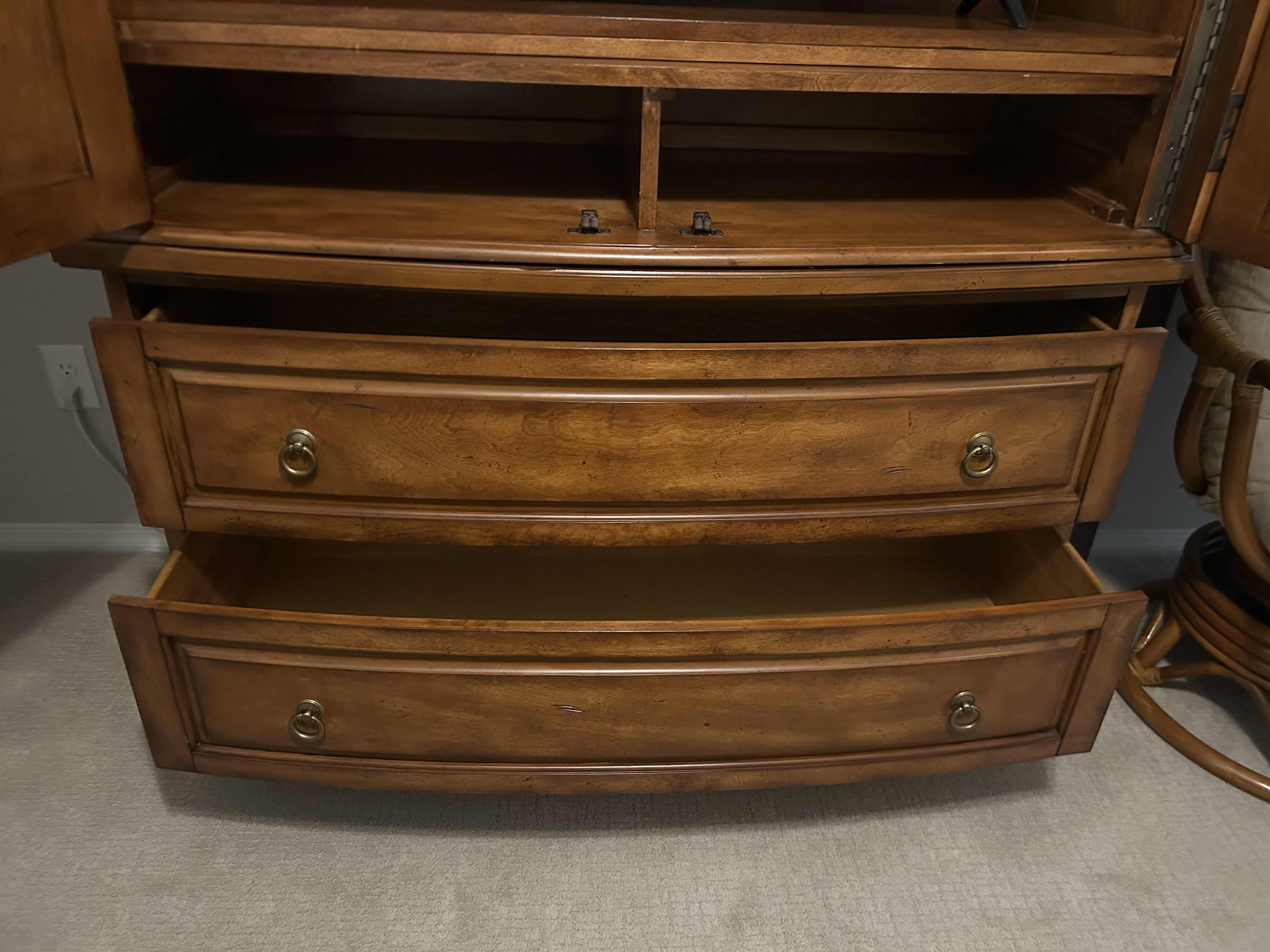 Photo 1 of CHERRY TRADITIONAL BRITISH IMPERIAL STYLE 52" MEDIA ARMOIRE
48"X 19"