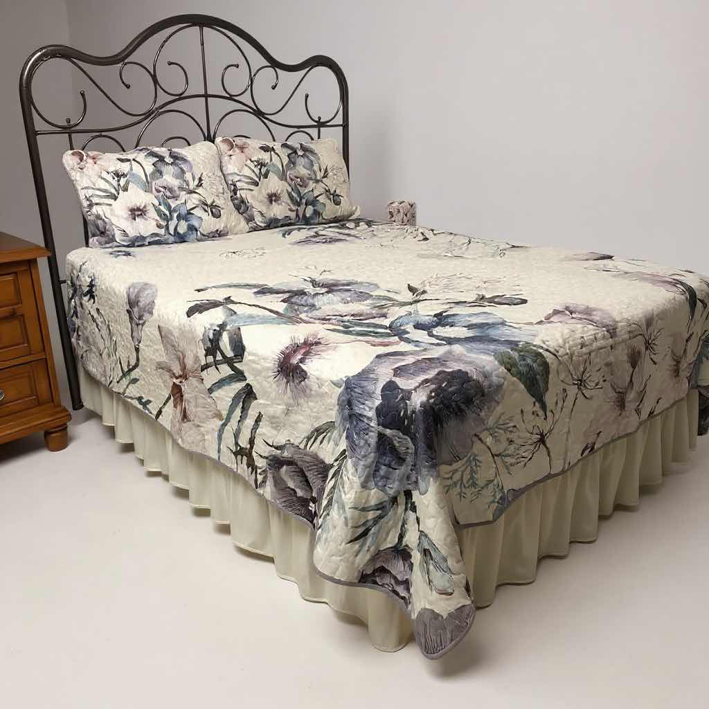 Photo 1 of PURPLE FLORAL PATTERNED QUEEN QUILT & RUFFLED BED SKIRT 2 MATCHING PILLOW SHAMS