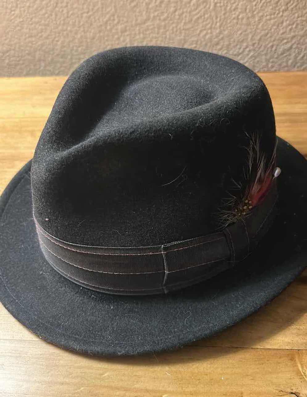 Photo 1 of 2- PROVO WOOL  FELT PINCH FRONT FEDORA HATS L&M